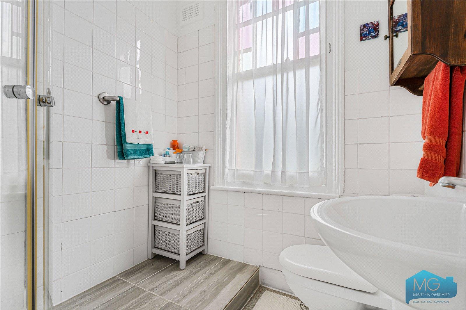 4 bedroom Semi-Detached House for sale - Martyn Gerrard