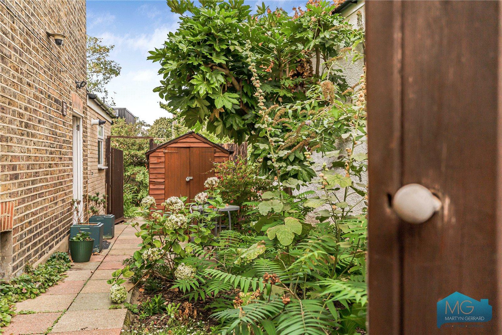 4 bedroom Semi-Detached House for sale - Martyn Gerrard