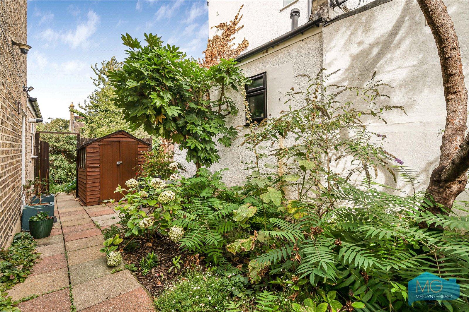 4 bedroom Semi-Detached House for sale - Martyn Gerrard
