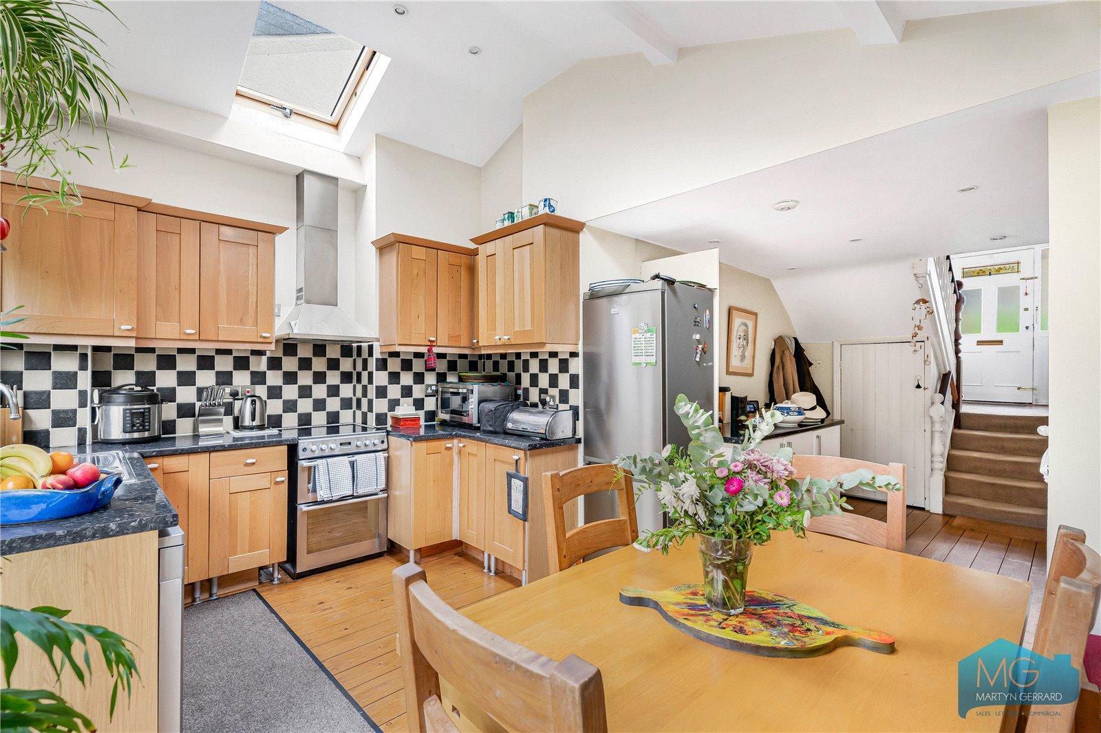 4 bedroom Semi-Detached House for sale - Martyn Gerrard