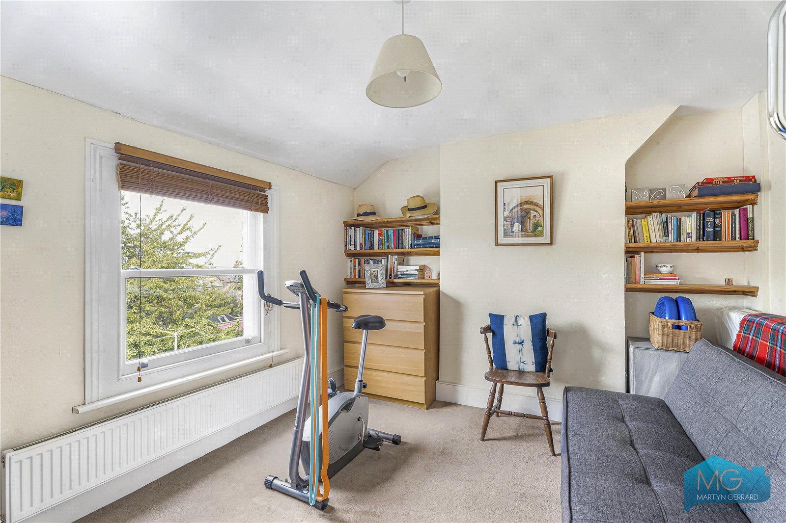4 bedroom Semi-Detached House for sale - Martyn Gerrard