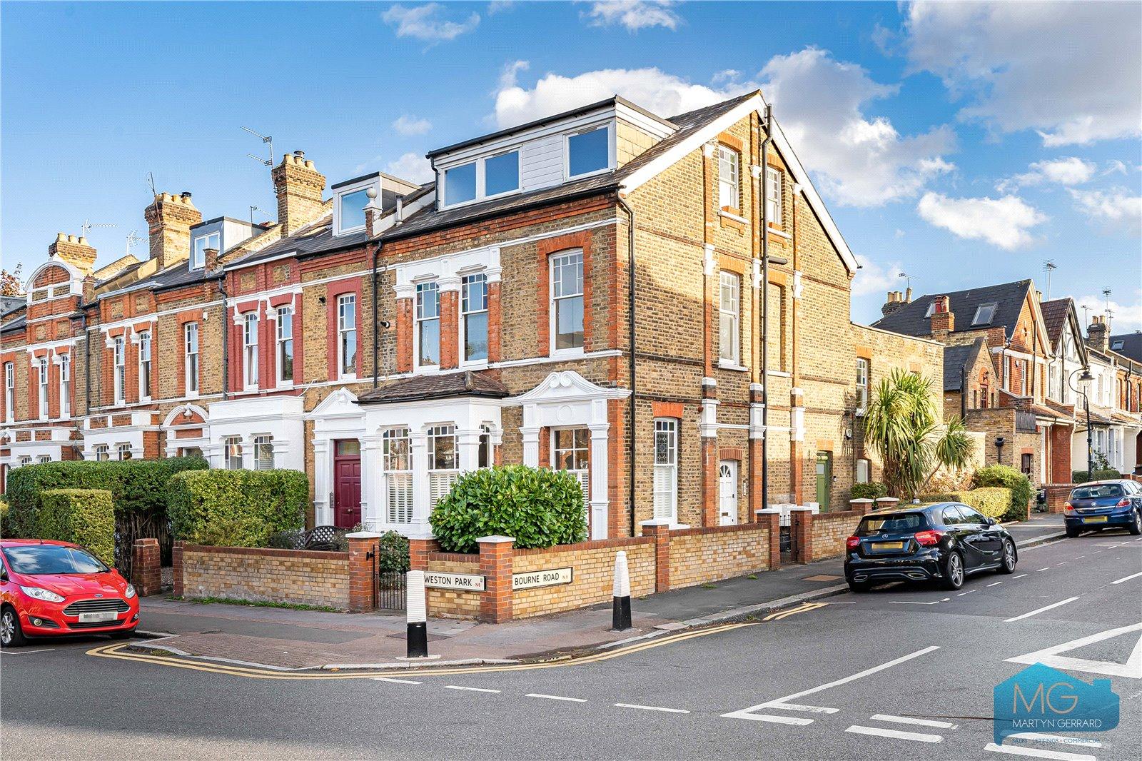 2 bedroom Ground Floor Flat for sale - Martyn Gerrard