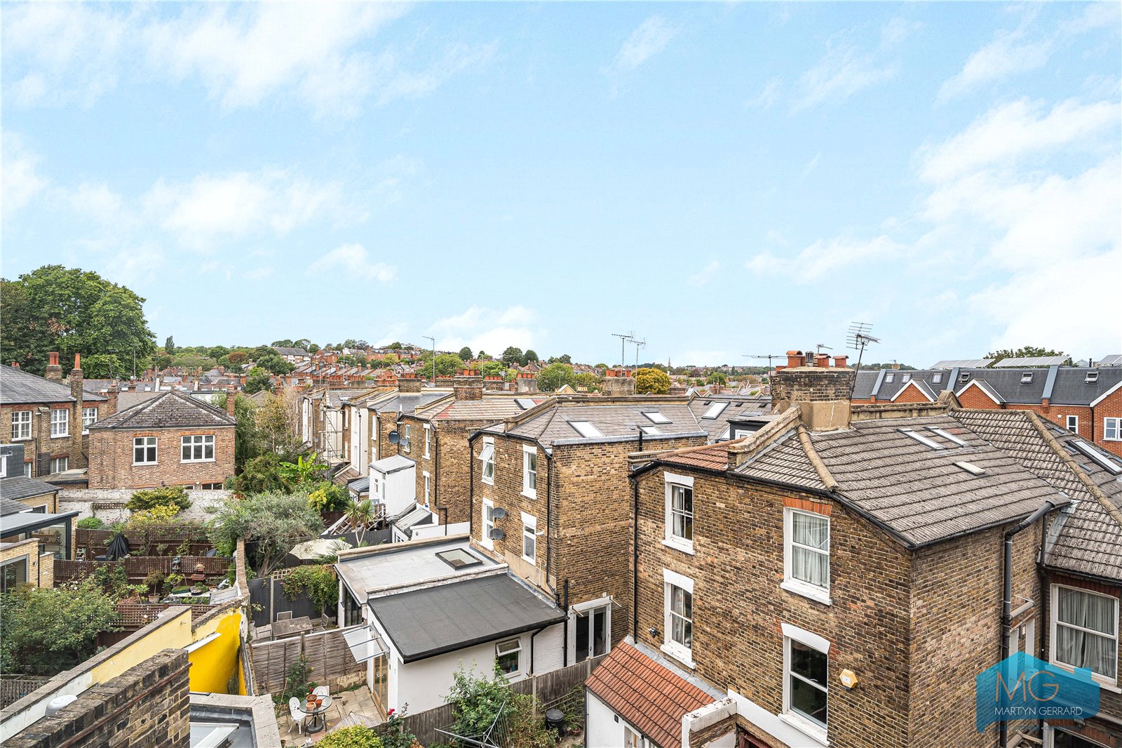 1 bedroom Apartment for sale - Martyn Gerrard