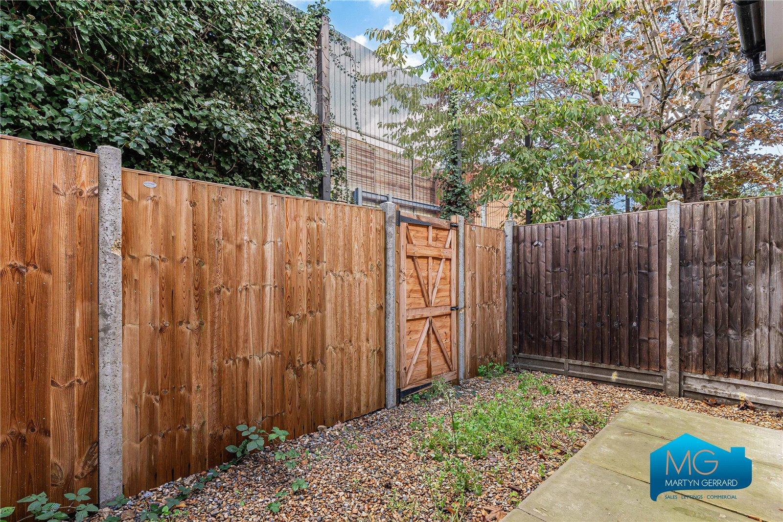 4 bedroom Terraced House to rent - Martyn Gerrard