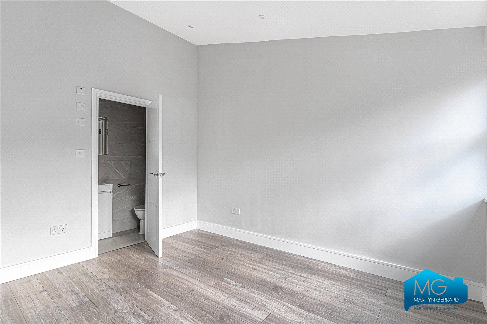 4 bedroom Terraced House to rent - Martyn Gerrard