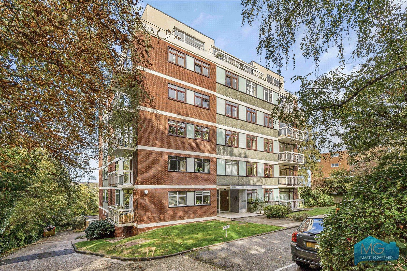 Shepherds Hill, Crouch End, London, N6+  - Martyn Gerrard