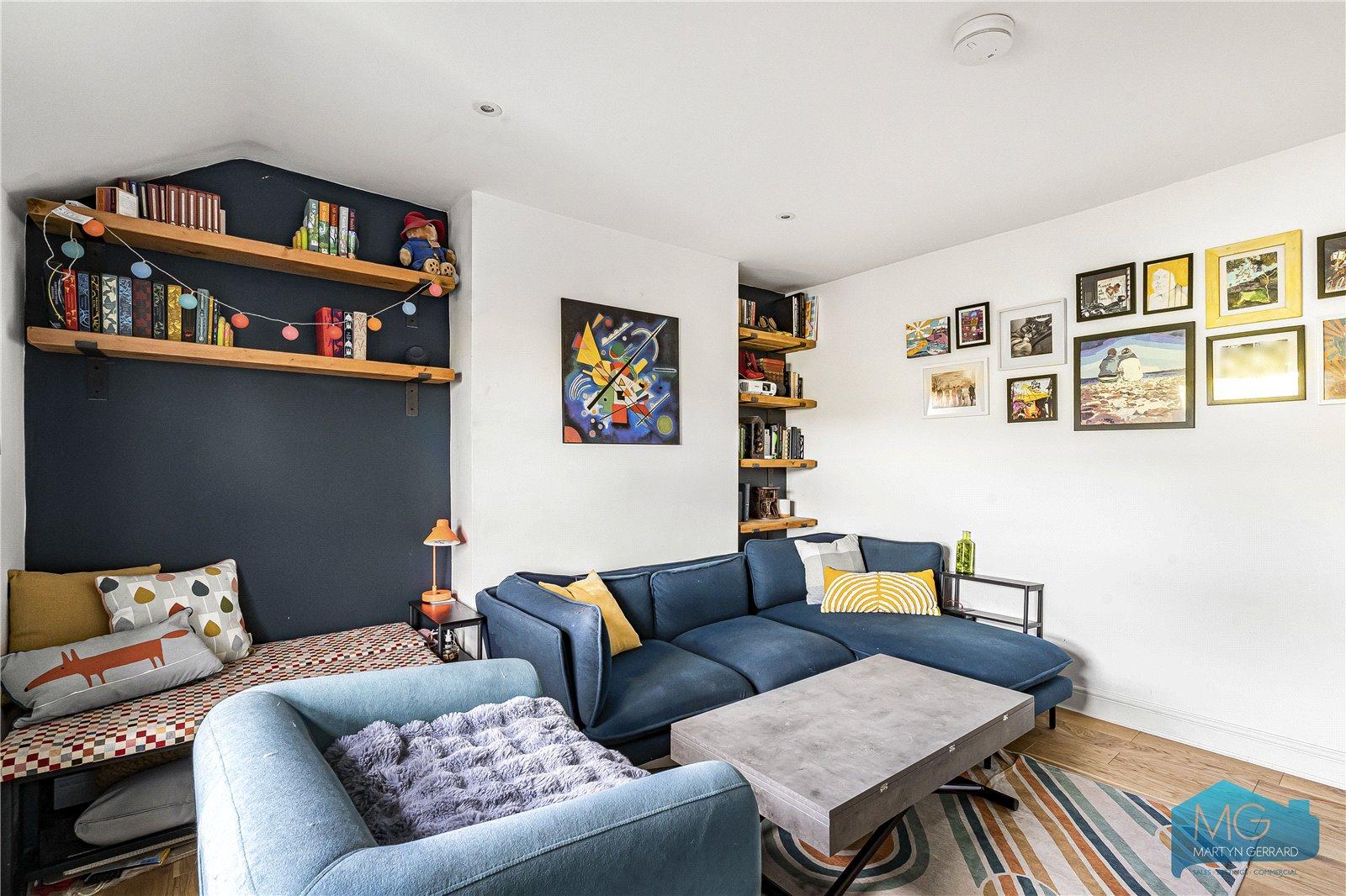 3 bedroom Apartment for sale - Martyn Gerrard