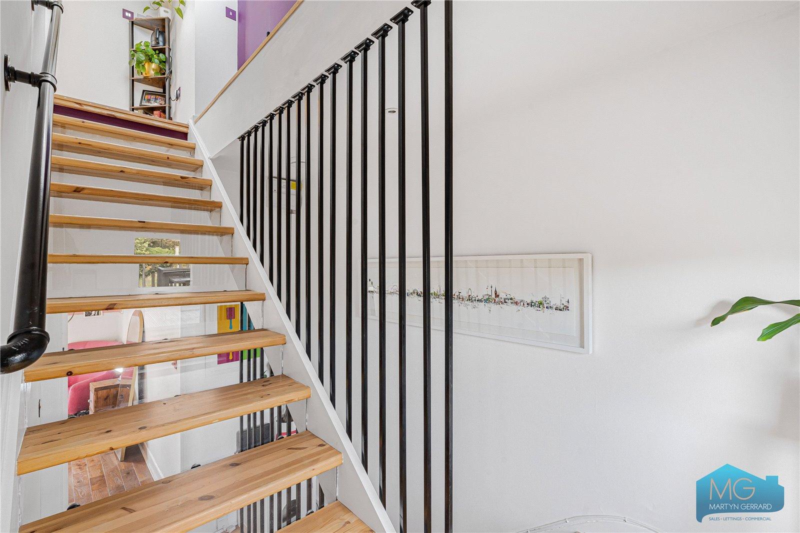 3 bedroom Apartment for sale - Martyn Gerrard