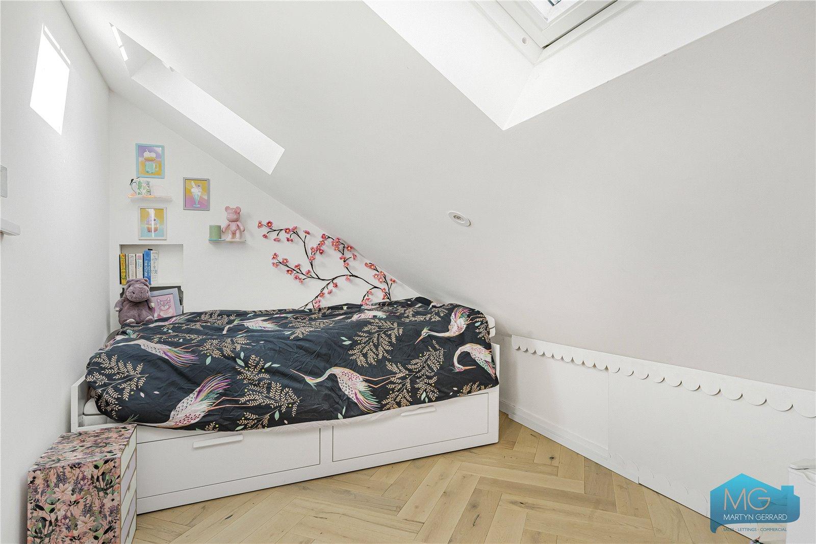 3 bedroom Apartment for sale - Martyn Gerrard