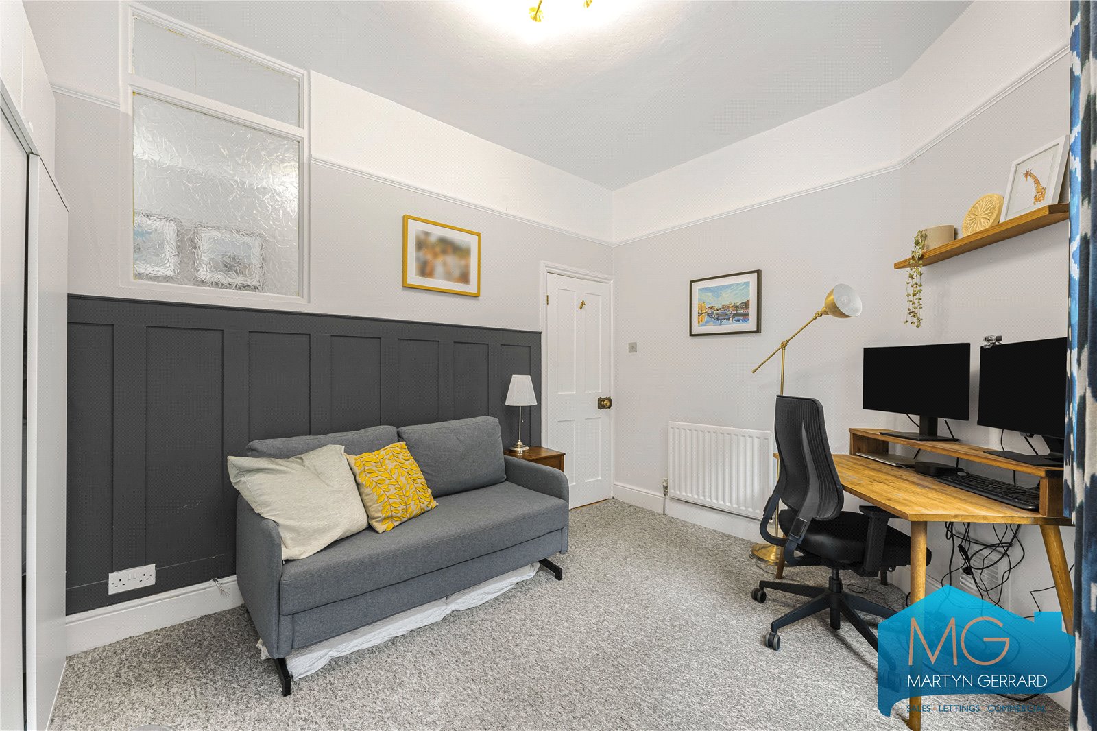2 bedroom Ground Floor Maisonette for sale - Martyn Gerrard