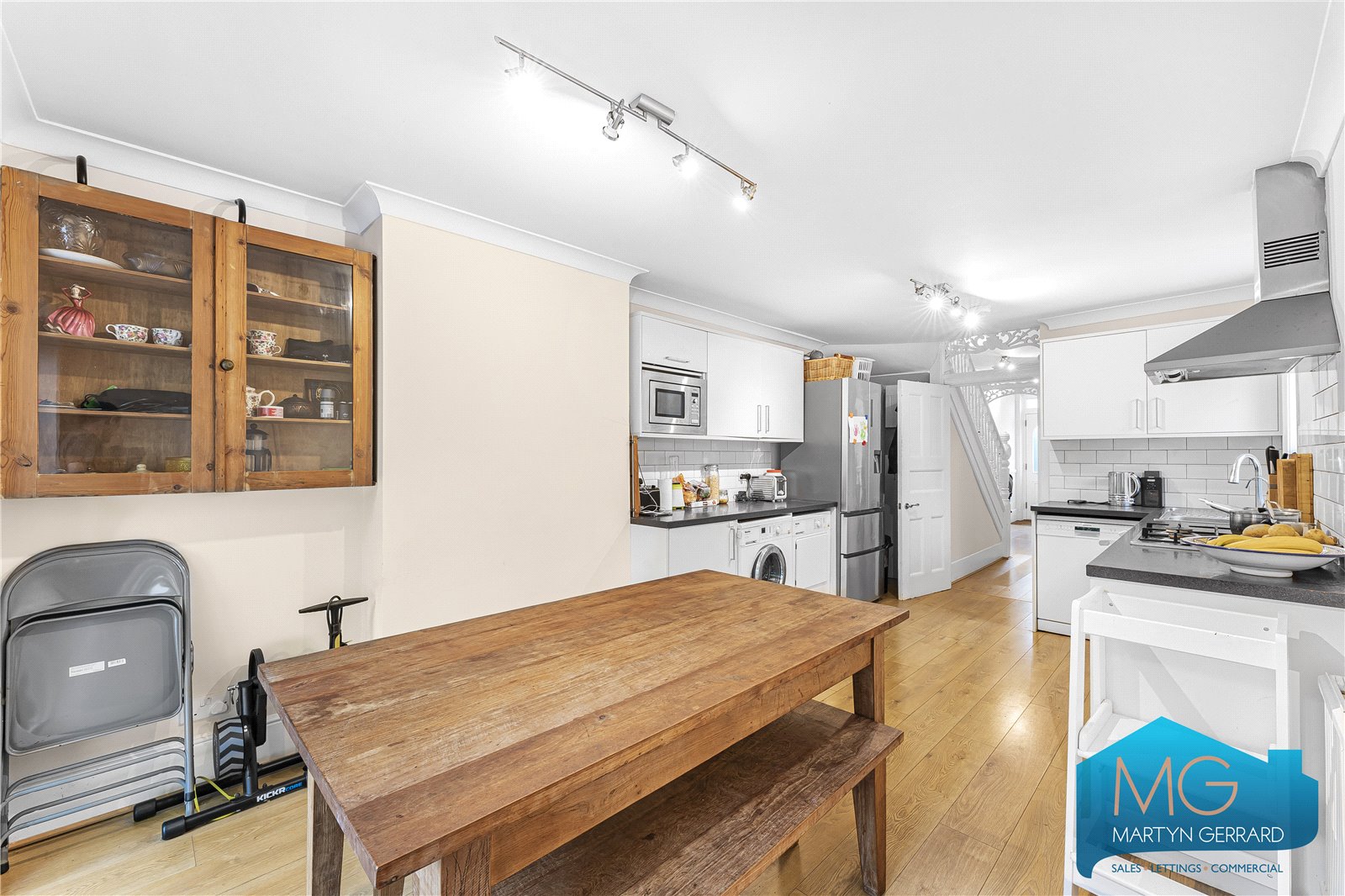 3 bedroom Terraced House for sale - Martyn Gerrard
