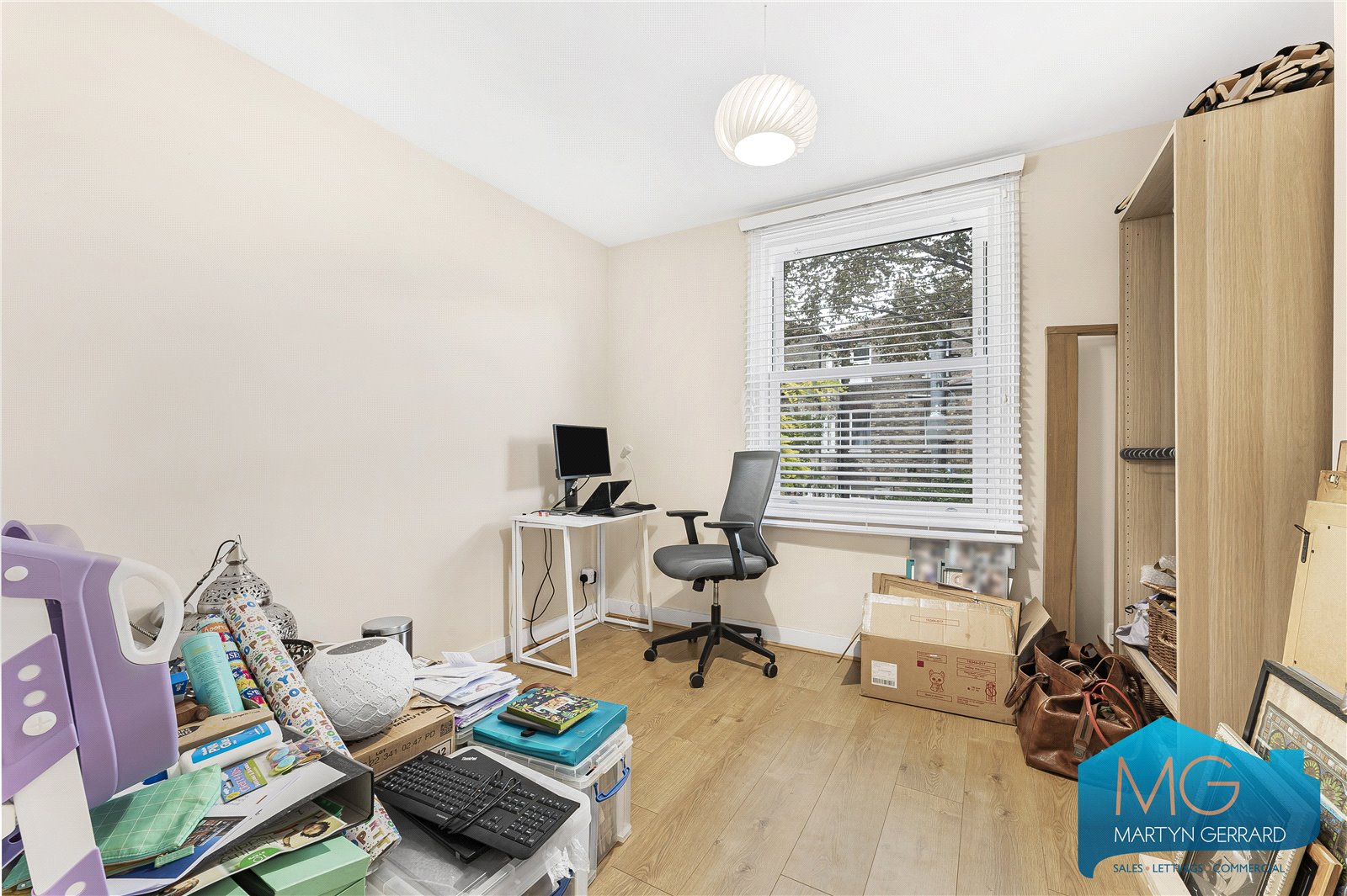 3 bedroom Terraced House for sale - Martyn Gerrard