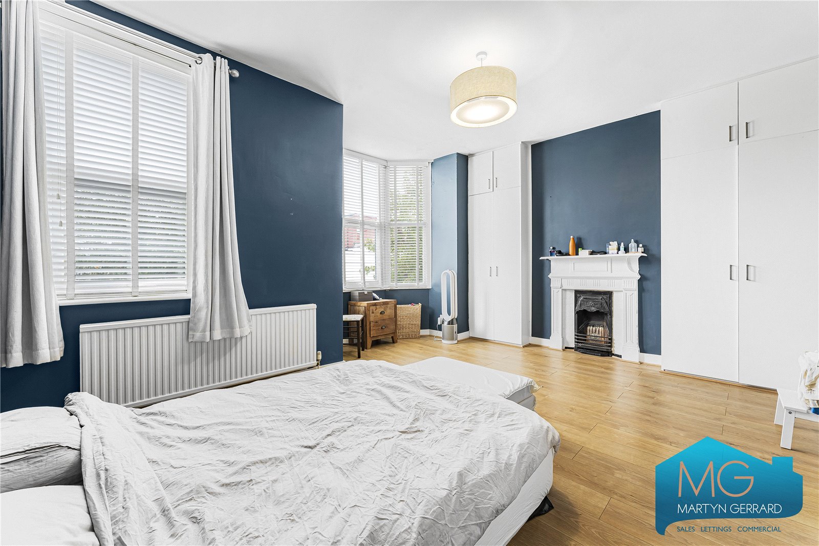 3 bedroom Terraced House for sale - Martyn Gerrard