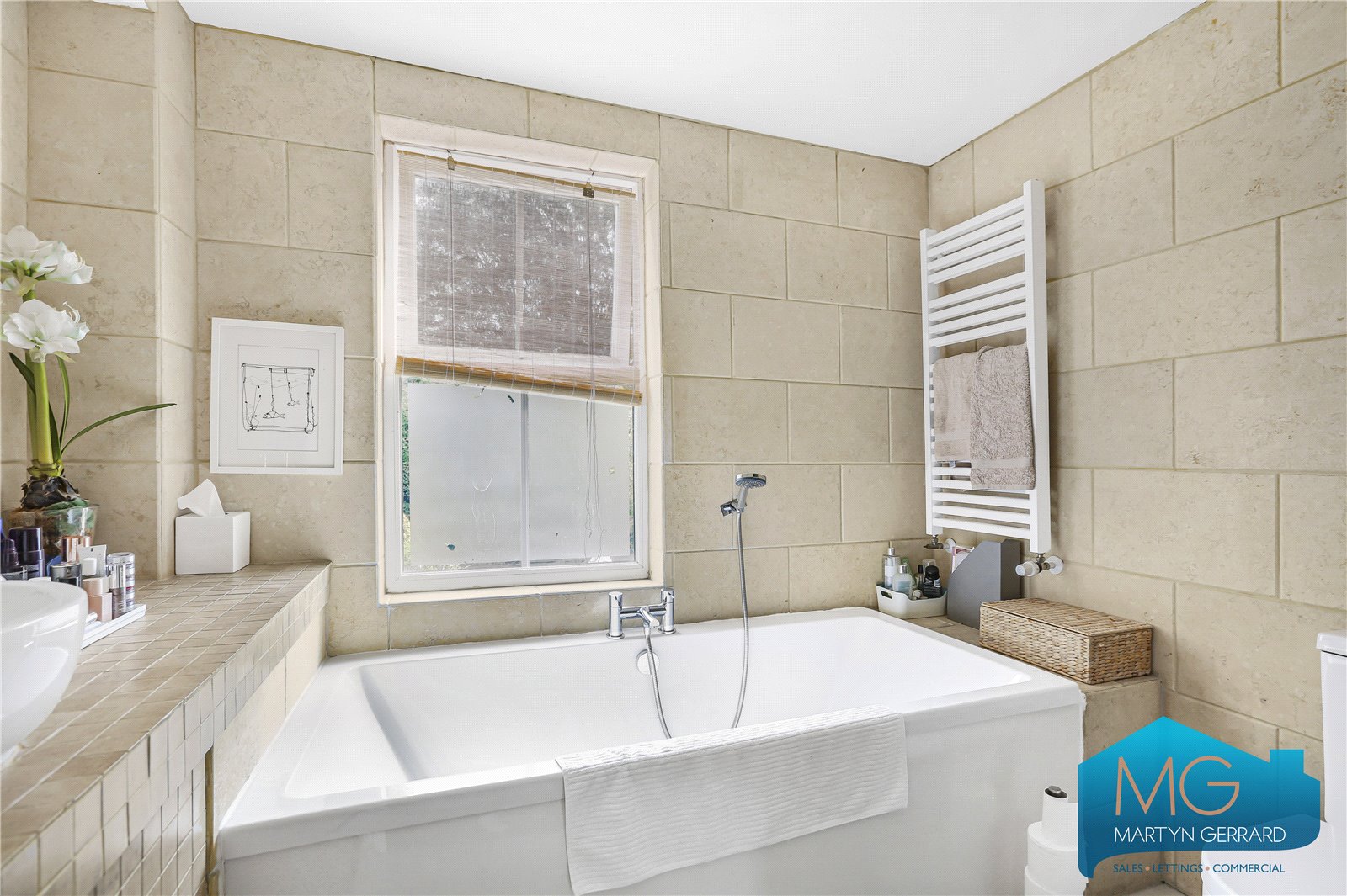 4 bedroom Terraced House for sale - Martyn Gerrard