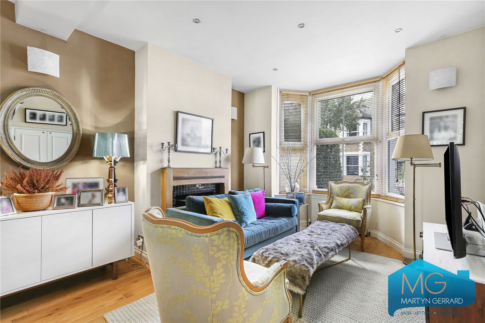 4 bedroom Terraced House for sale - Martyn Gerrard