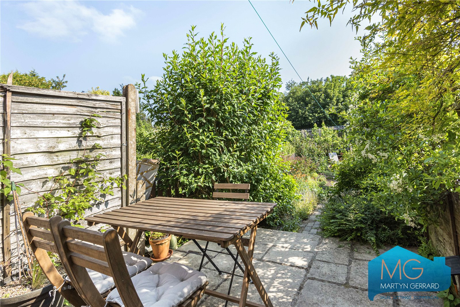2 bedroom Ground Floor Maisonette for sale - Martyn Gerrard