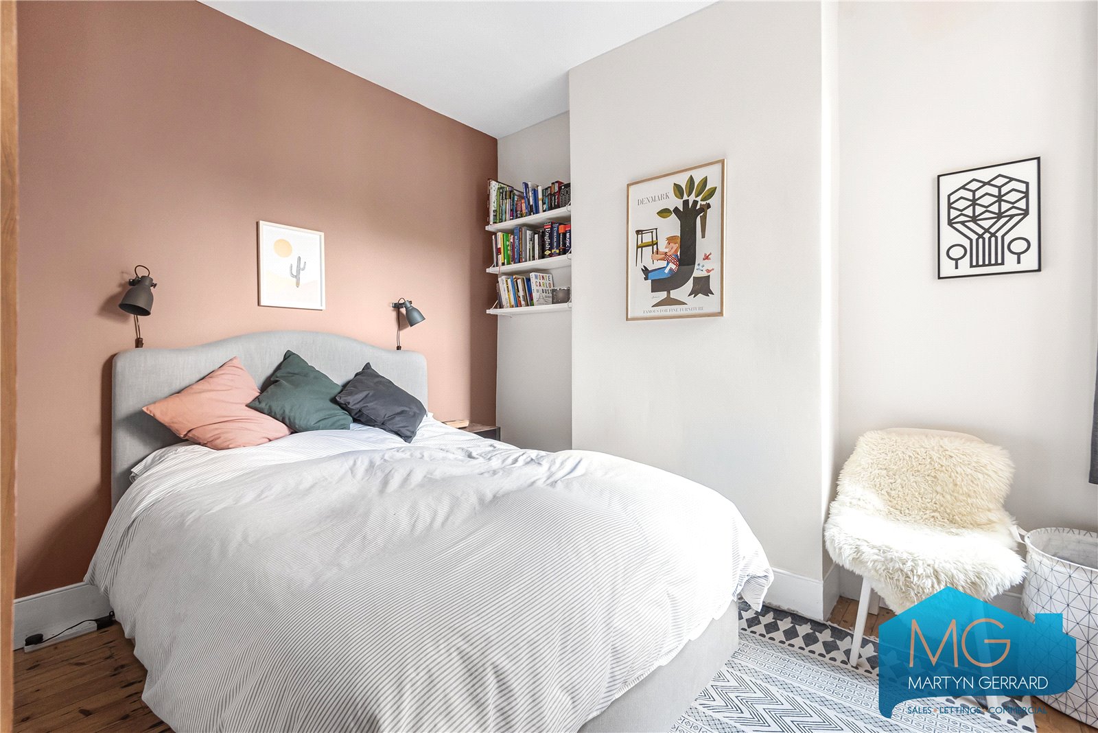 2 bedroom Ground Floor Maisonette for sale - Martyn Gerrard