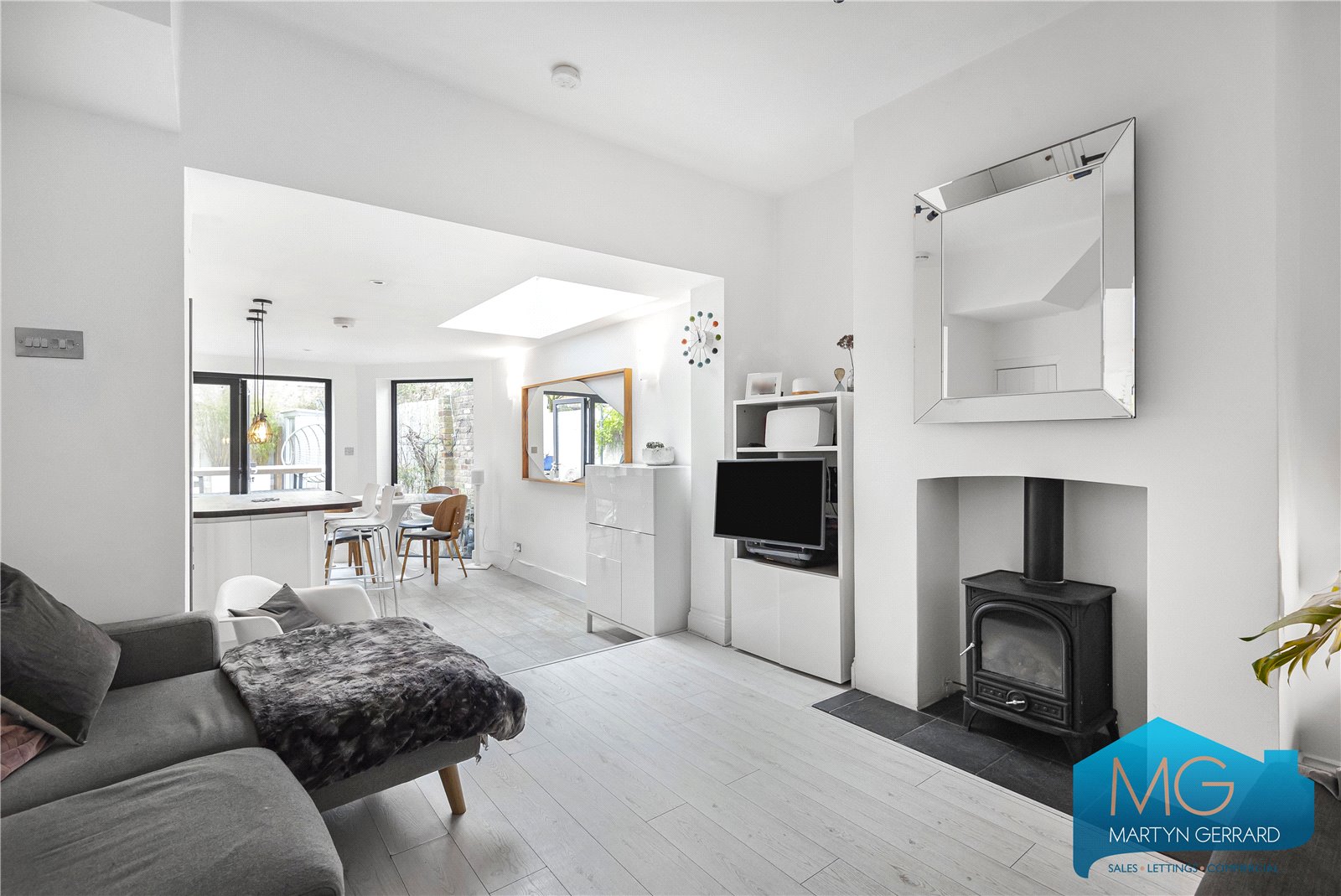 3 bedroom House for sale - Martyn Gerrard