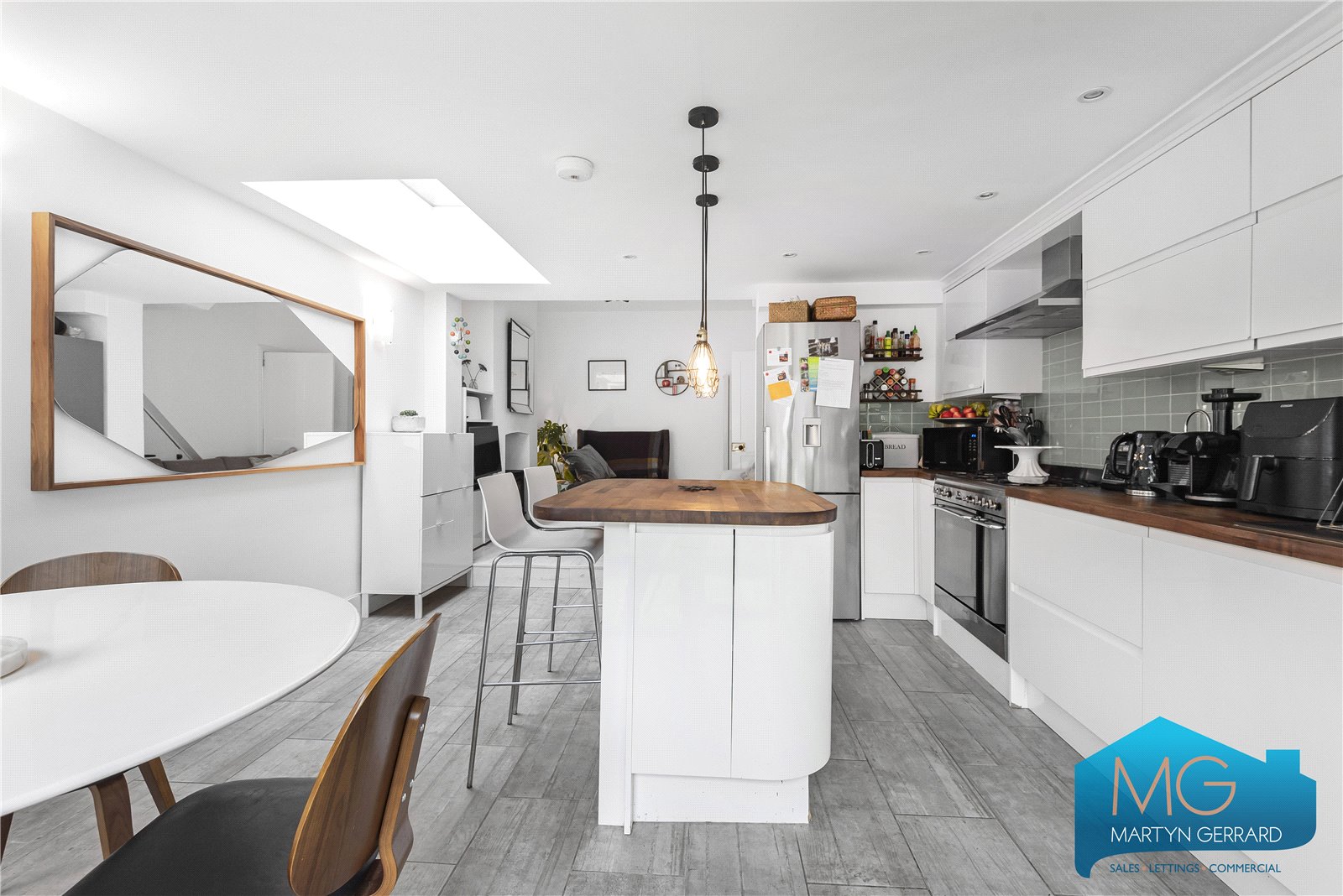 3 bedroom House for sale - Martyn Gerrard