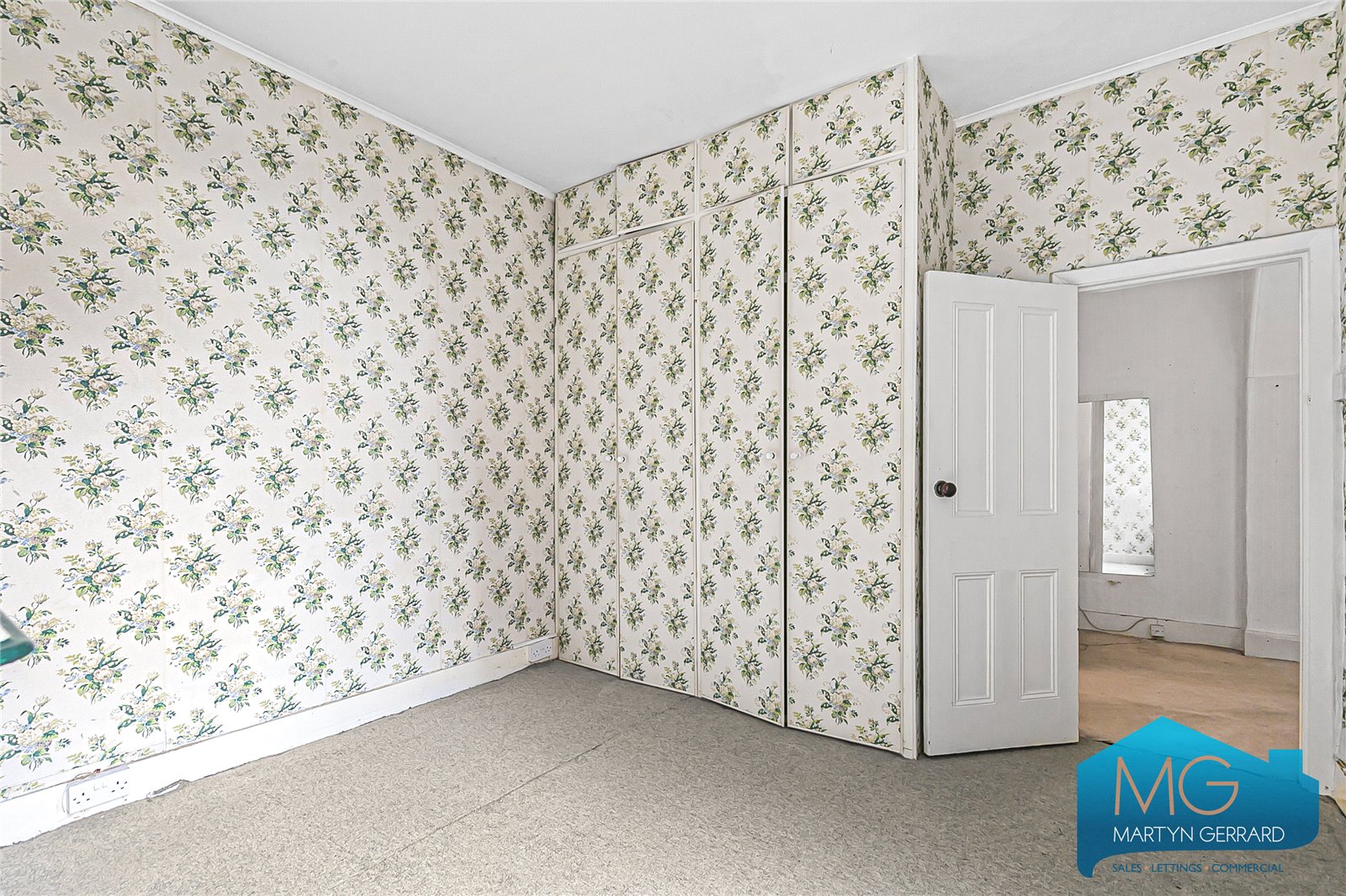 2 bedroom Ground Floor Maisonette for sale - Martyn Gerrard