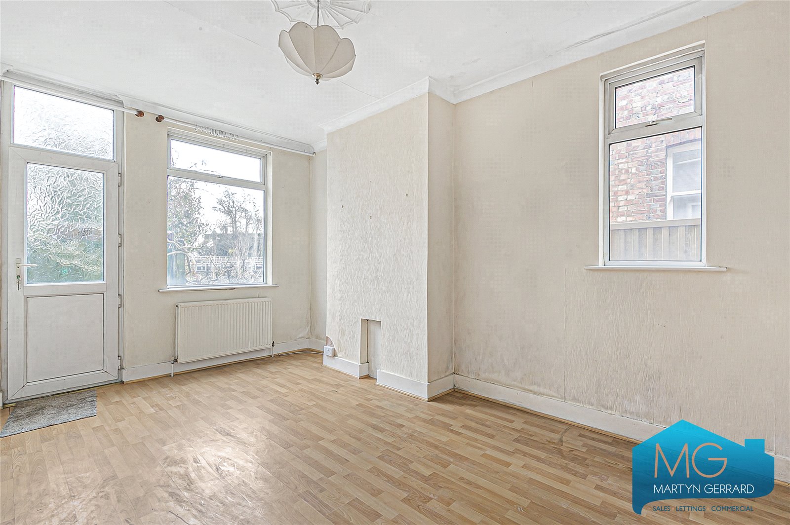 Manor Park Road, East Finchley, London, N2+ - Martyn Gerrard