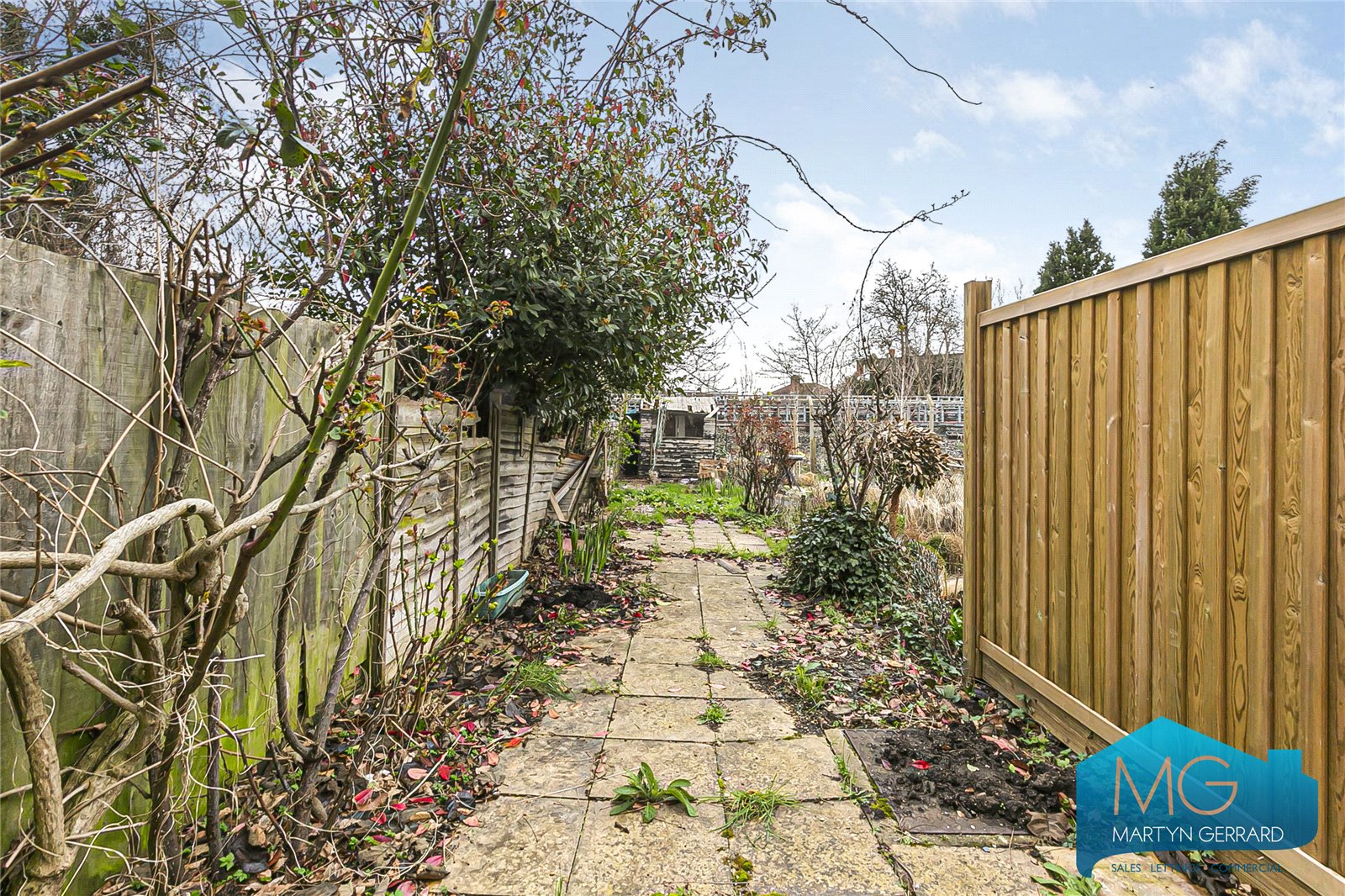 2 bedroom Ground Floor Maisonette for sale - Martyn Gerrard