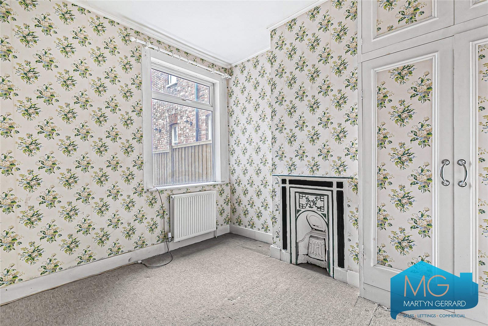 2 bedroom Ground Floor Maisonette for sale - Martyn Gerrard