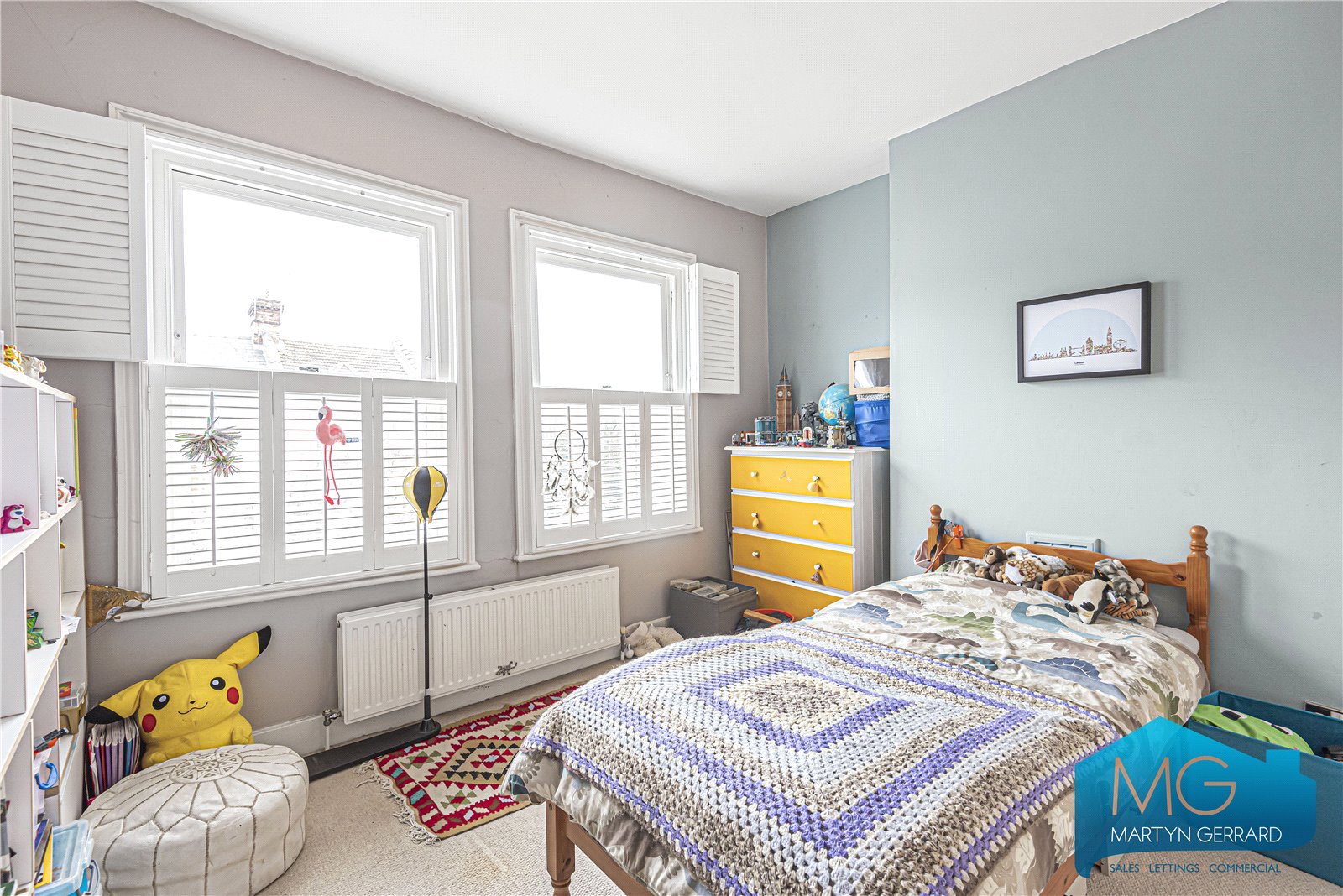 4 bedroom End of Terrace House for sale - Martyn Gerrard
