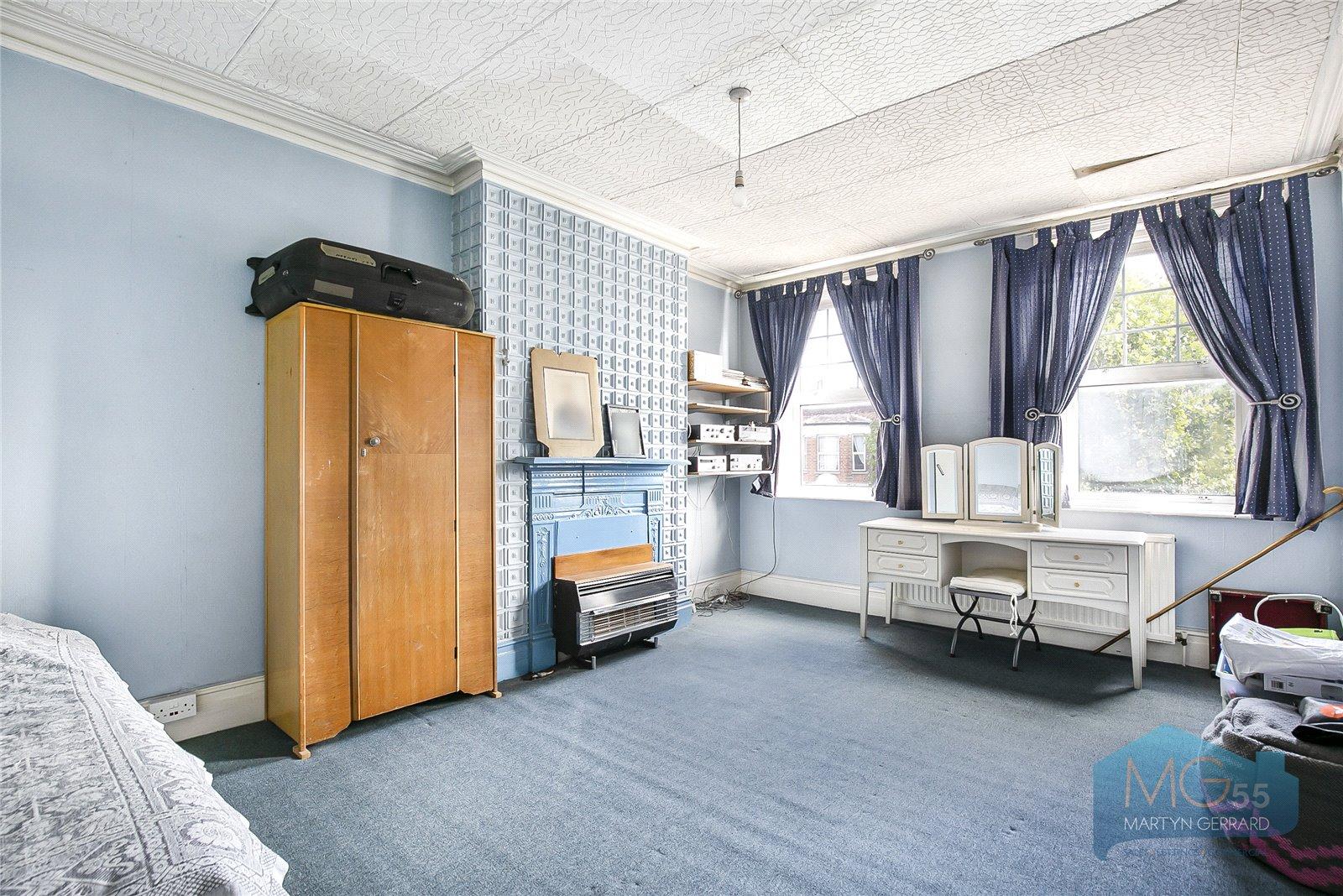 4 bedroom Apartment for sale - Martyn Gerrard