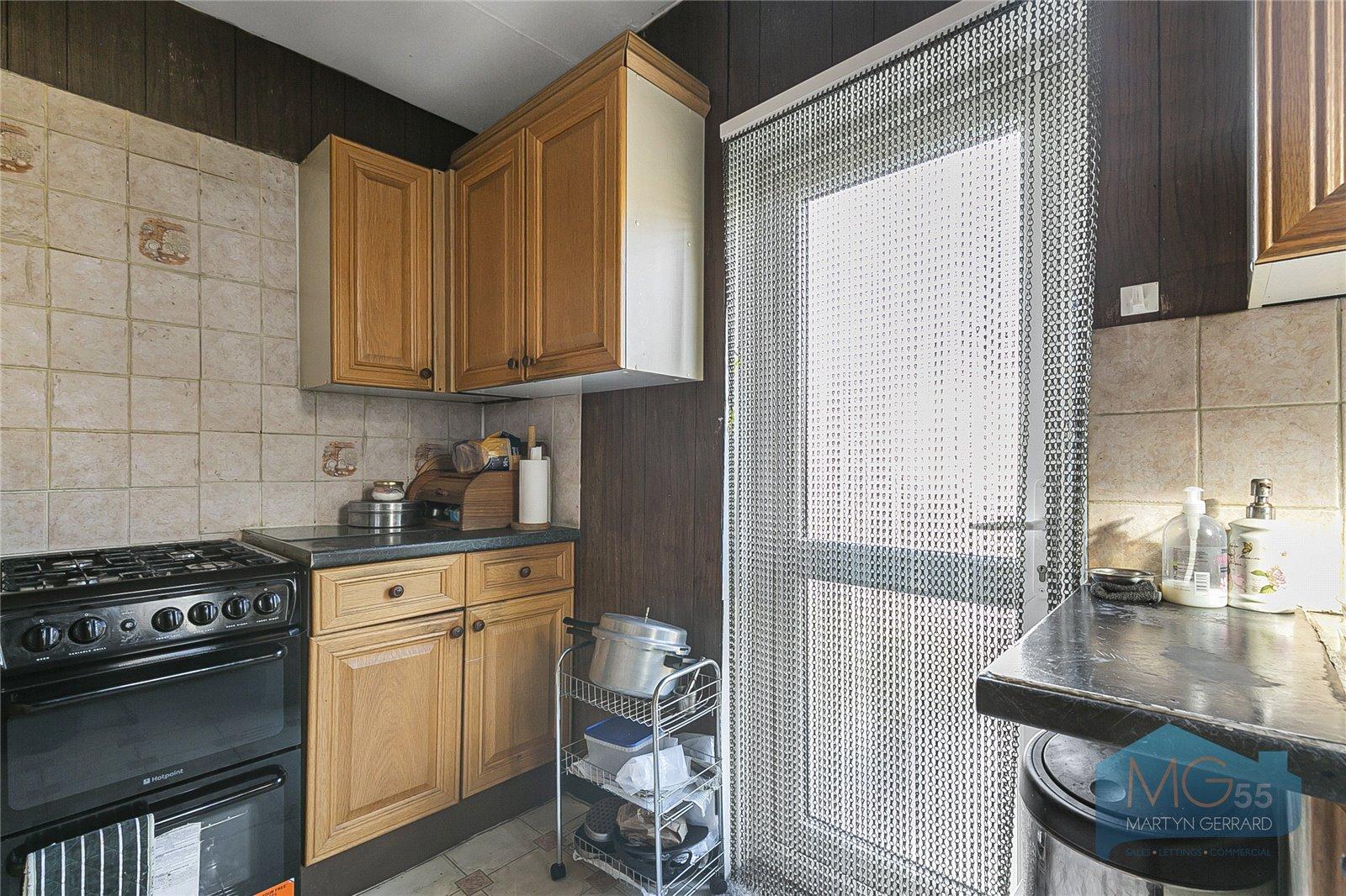 4 bedroom Apartment for sale - Martyn Gerrard