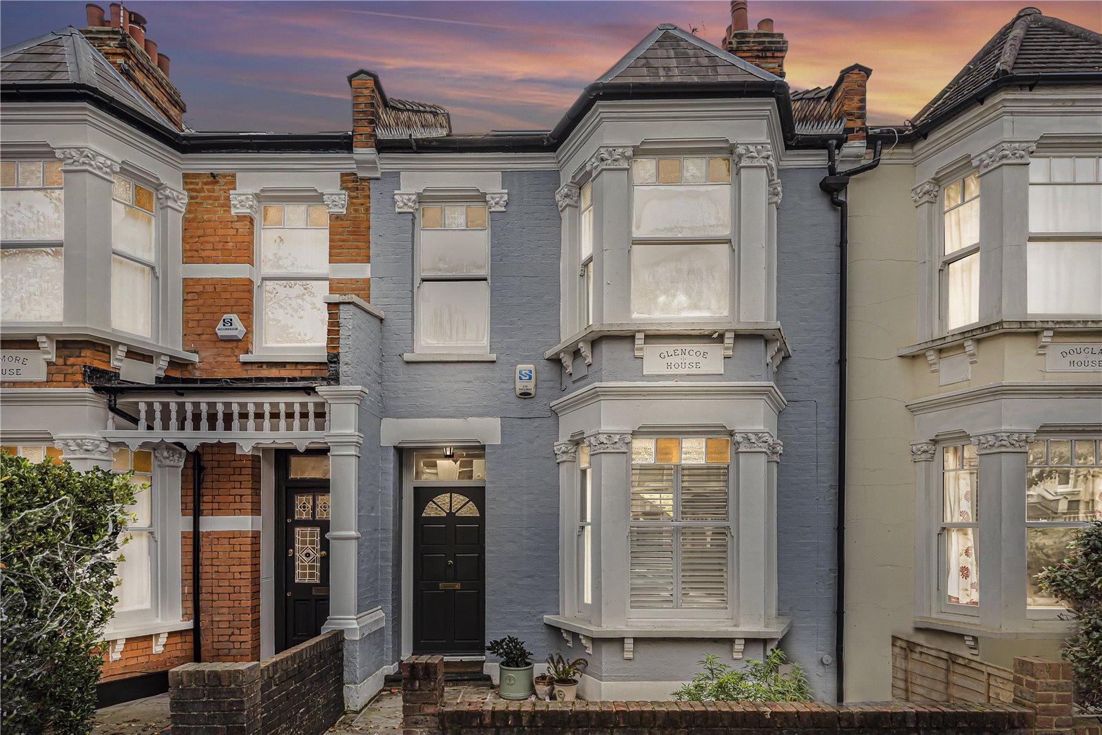 4 bedroom Terraced House for sale - Martyn Gerrard
