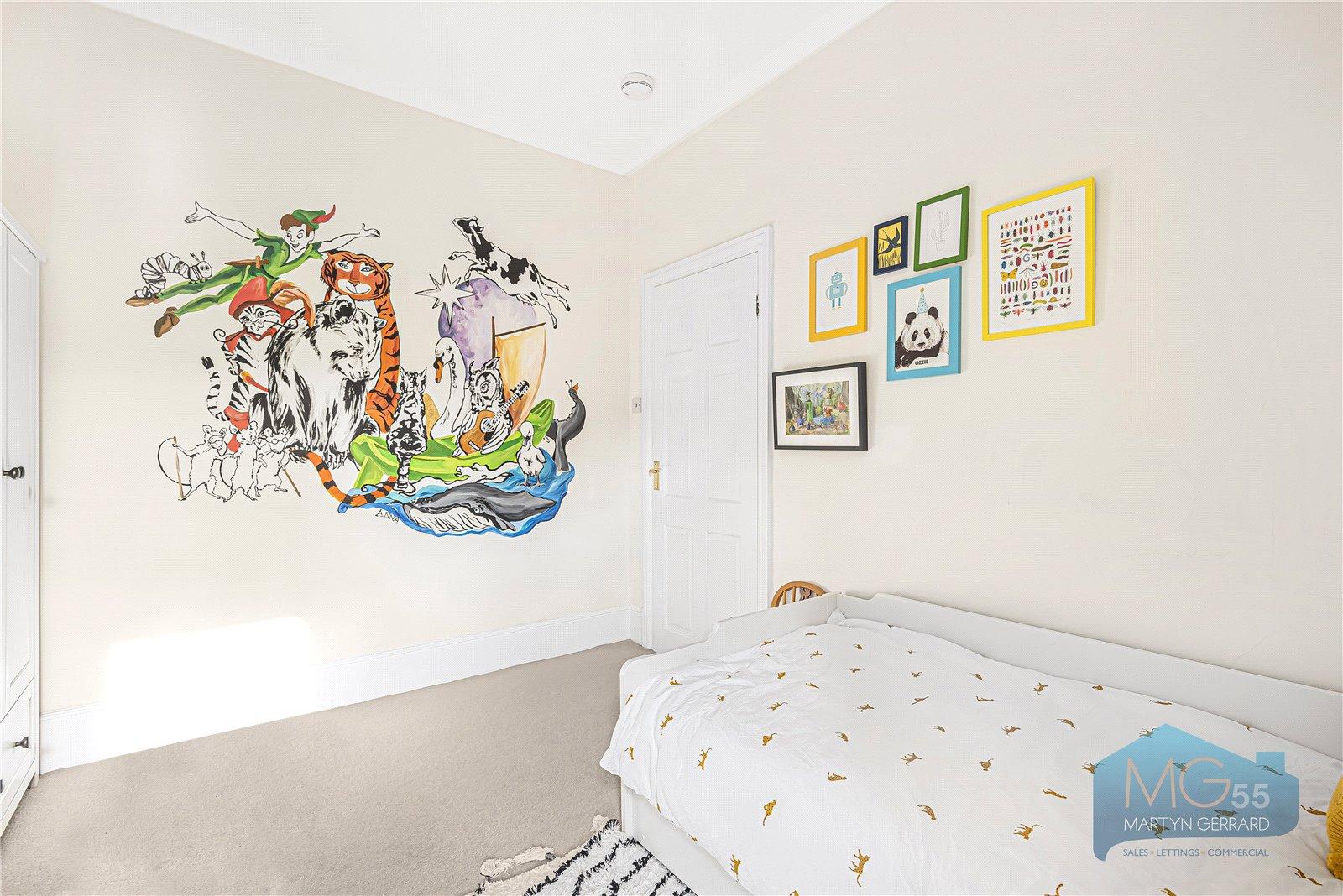 4 bedroom Terraced House for sale - Martyn Gerrard