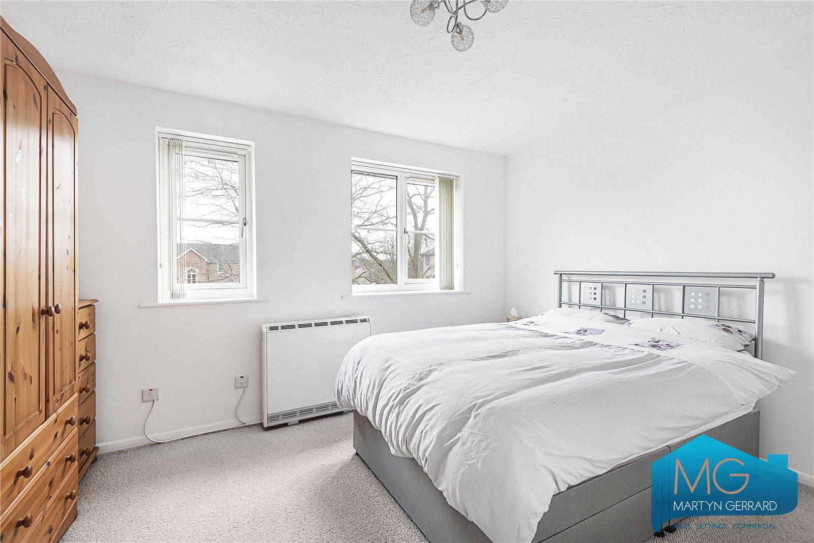 1 bedroom Apartment for sale - Martyn Gerrard