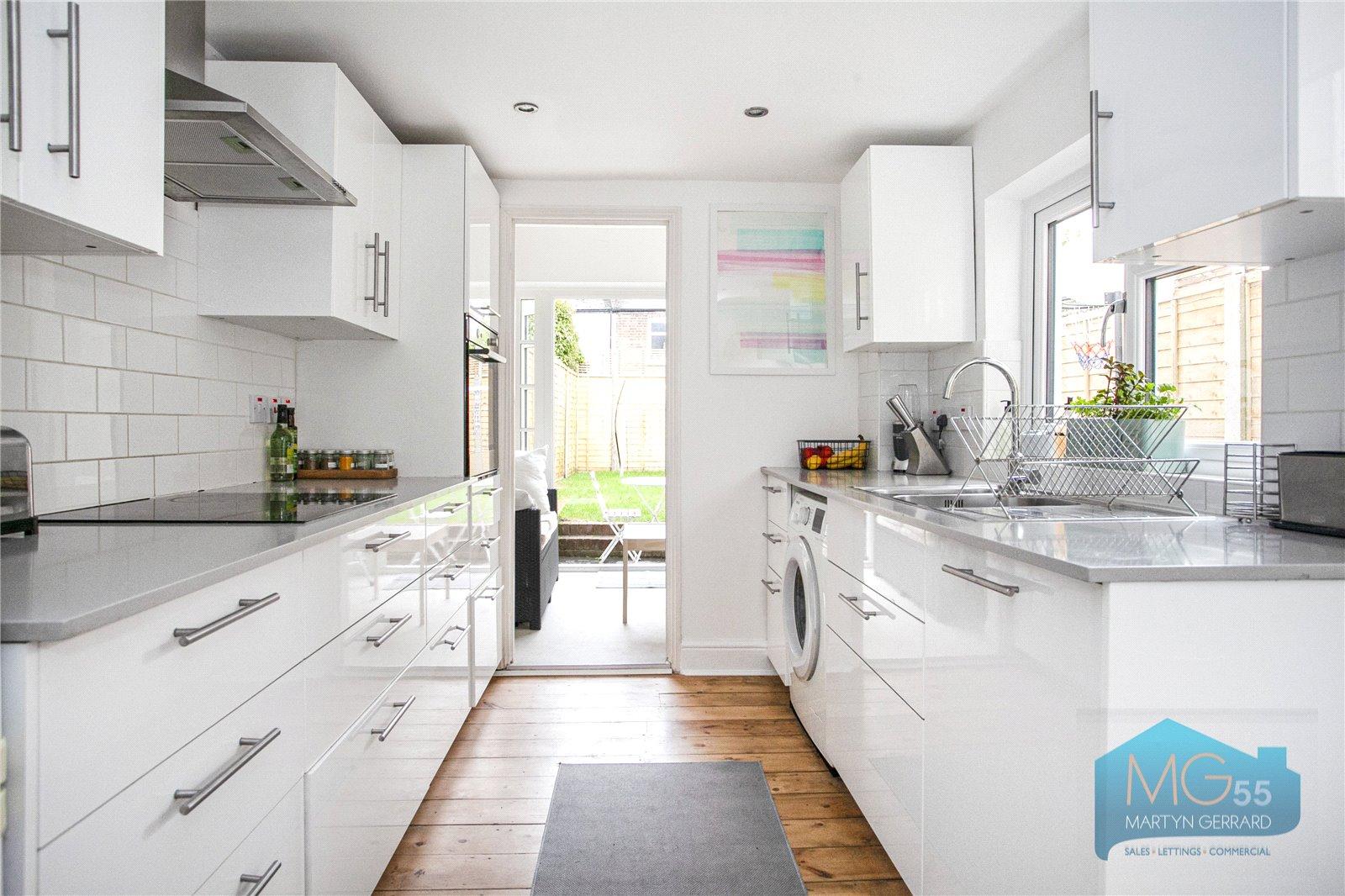 4 bedroom Terraced House for sale - Martyn Gerrard