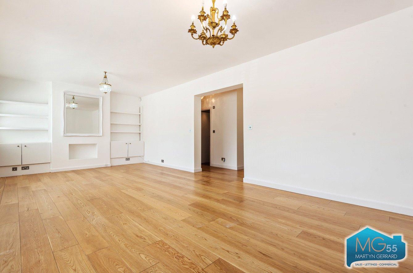2 bedroom Ground Floor Flat to rent - Martyn Gerrard