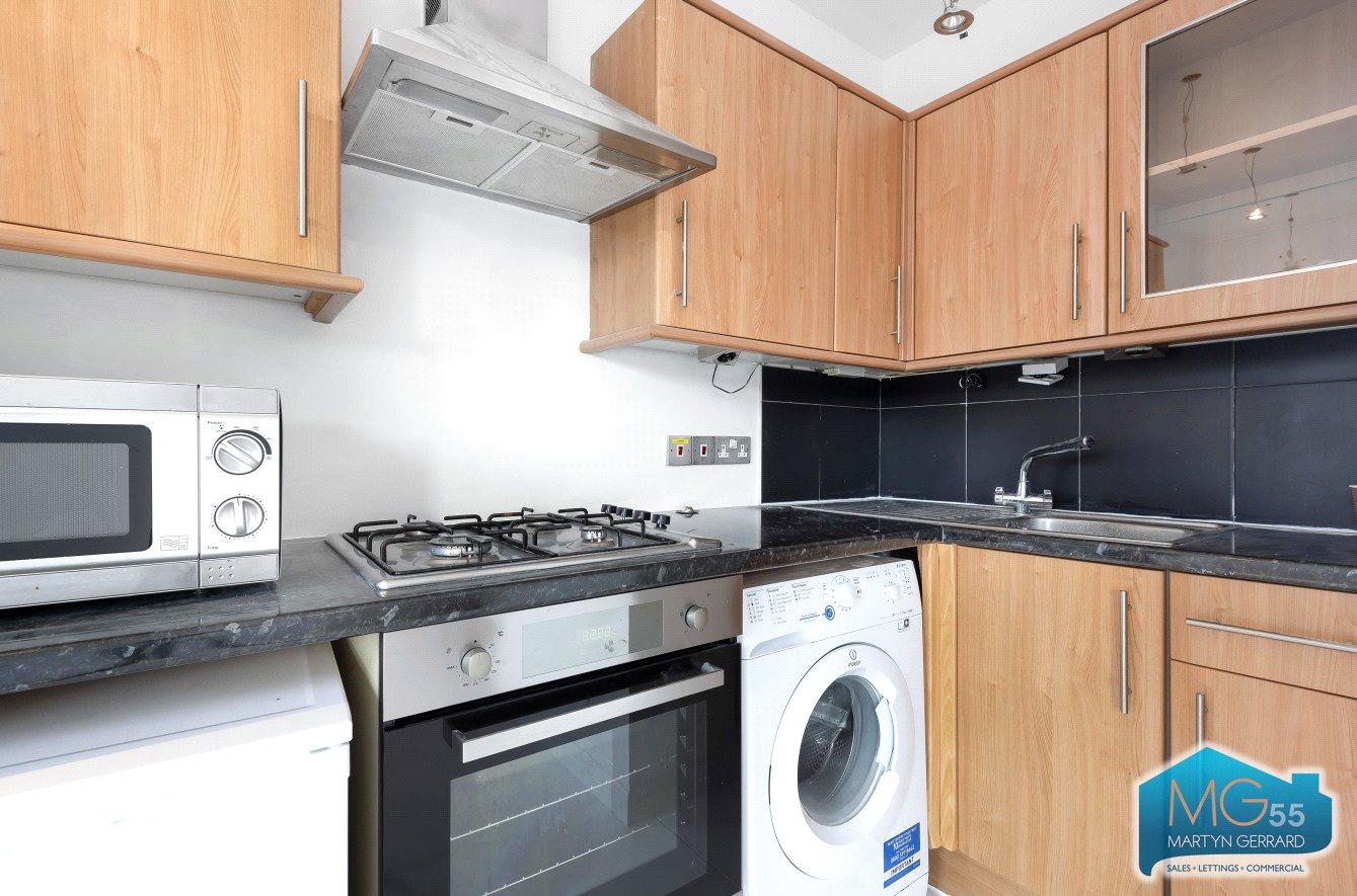 1 bedroom Apartment to rent - Martyn Gerrard