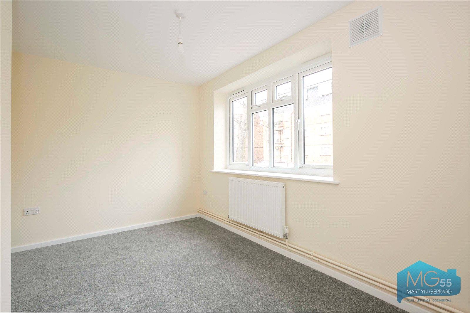 4 bedroom Apartment to rent - Martyn Gerrard