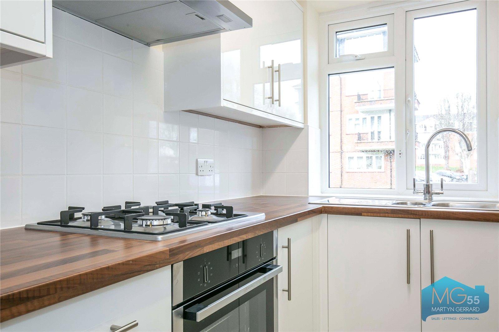 4 bedroom Apartment to rent - Martyn Gerrard