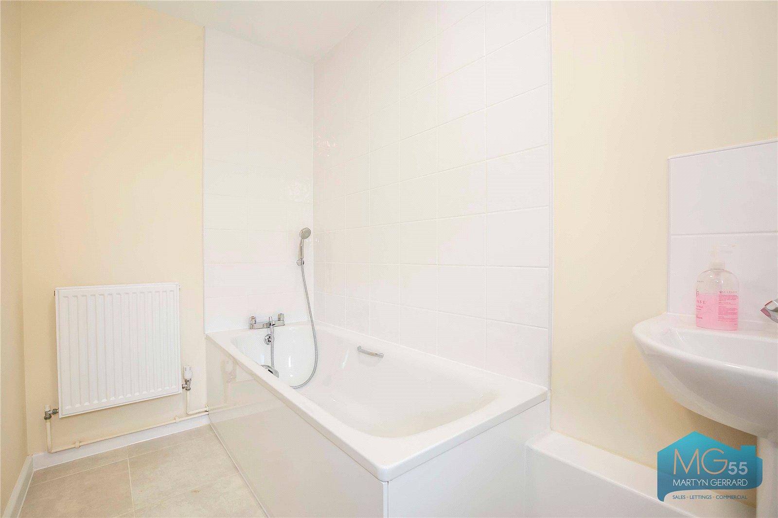 4 bedroom Apartment to rent - Martyn Gerrard