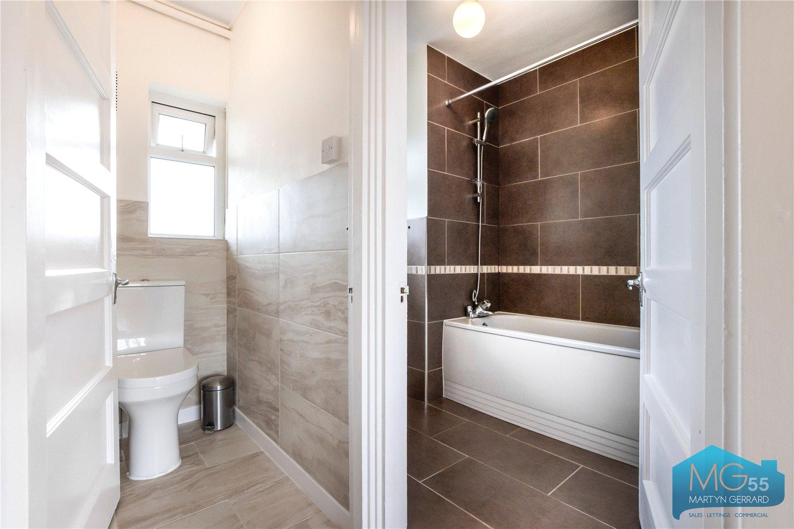 2 bedroom Apartment to rent - Martyn Gerrard