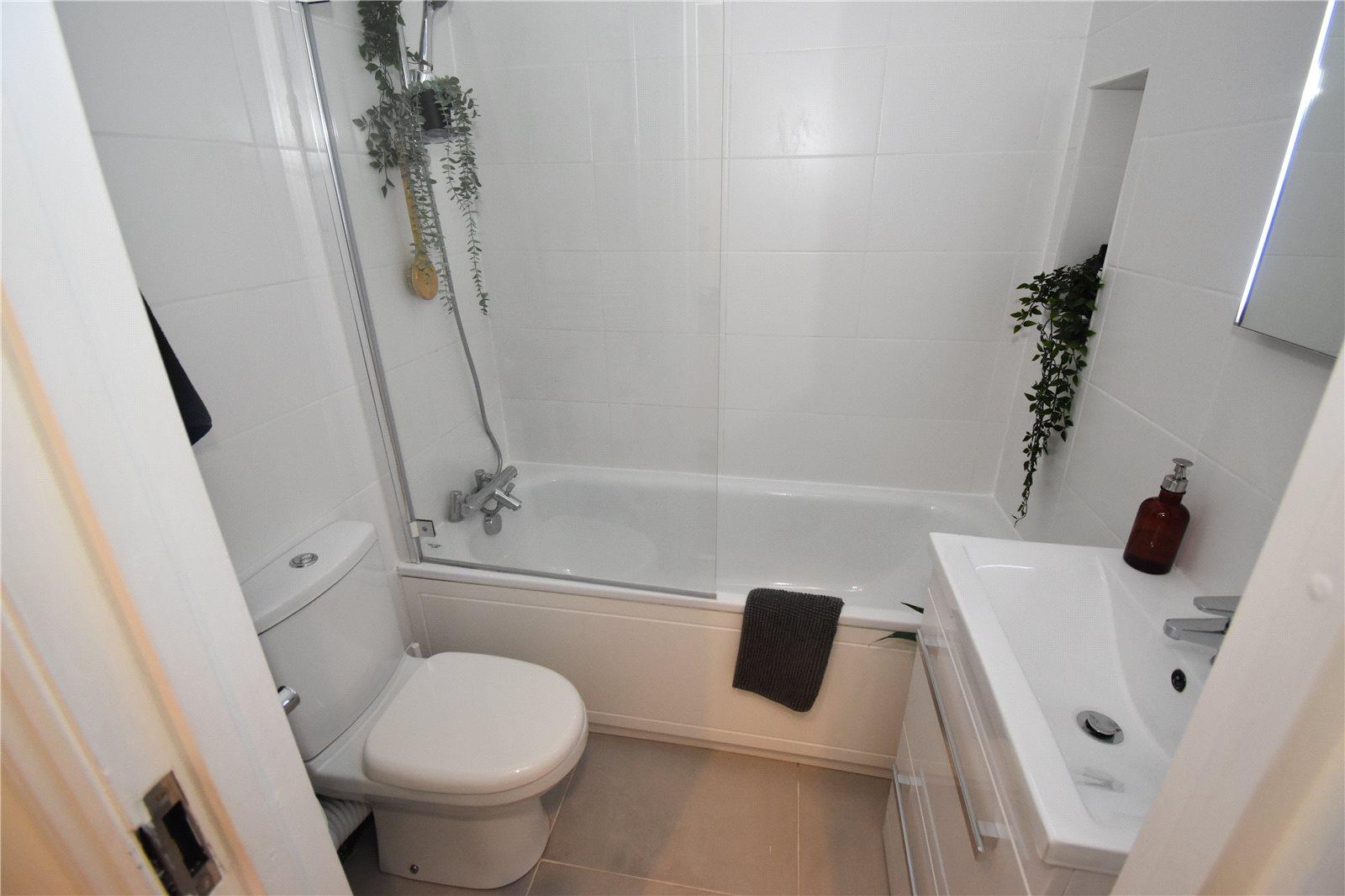 1 bedroom Apartment to rent - Martyn Gerrard