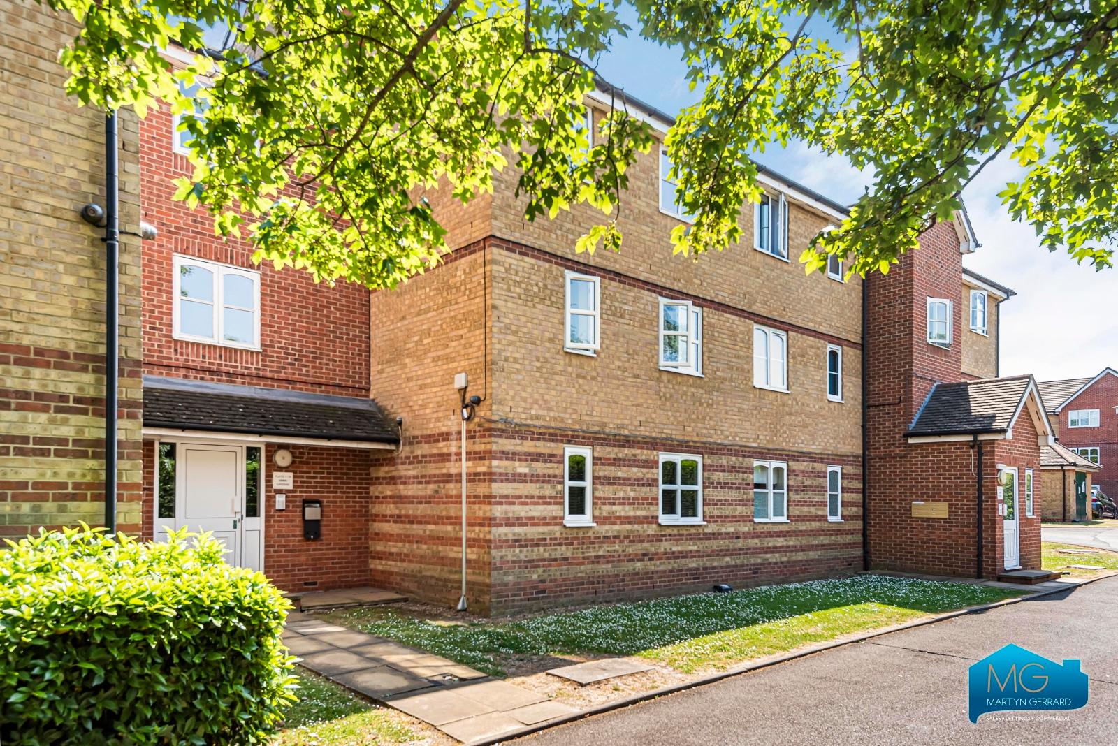 2 bedroom Apartment to rent - Martyn Gerrard