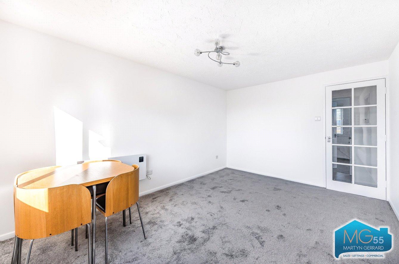 1 bedroom Apartment to rent - Martyn Gerrard