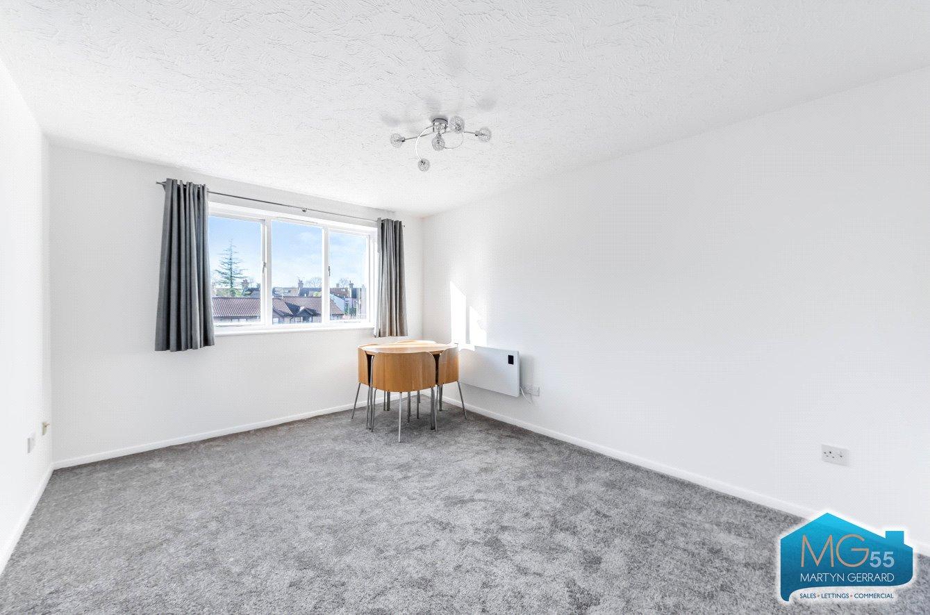1 bedroom Apartment to rent - Martyn Gerrard