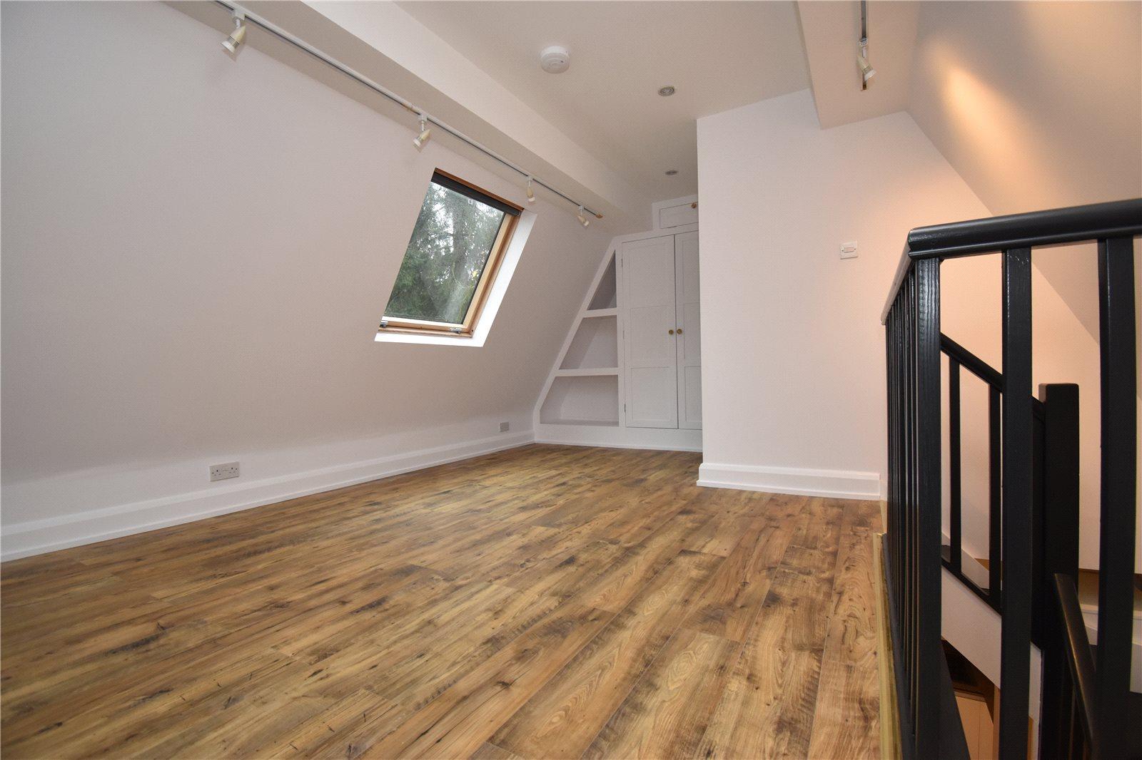 1 bedroom End of Terrace House to rent - Martyn Gerrard