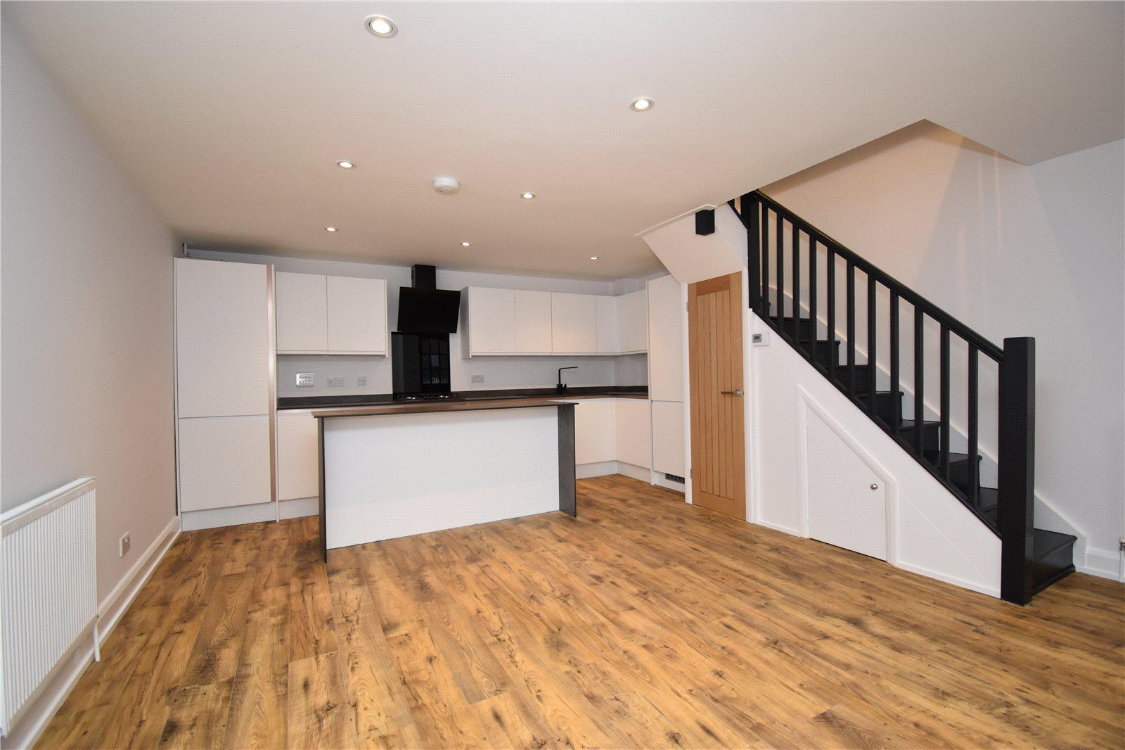 1 bedroom End of Terrace House to rent - Martyn Gerrard