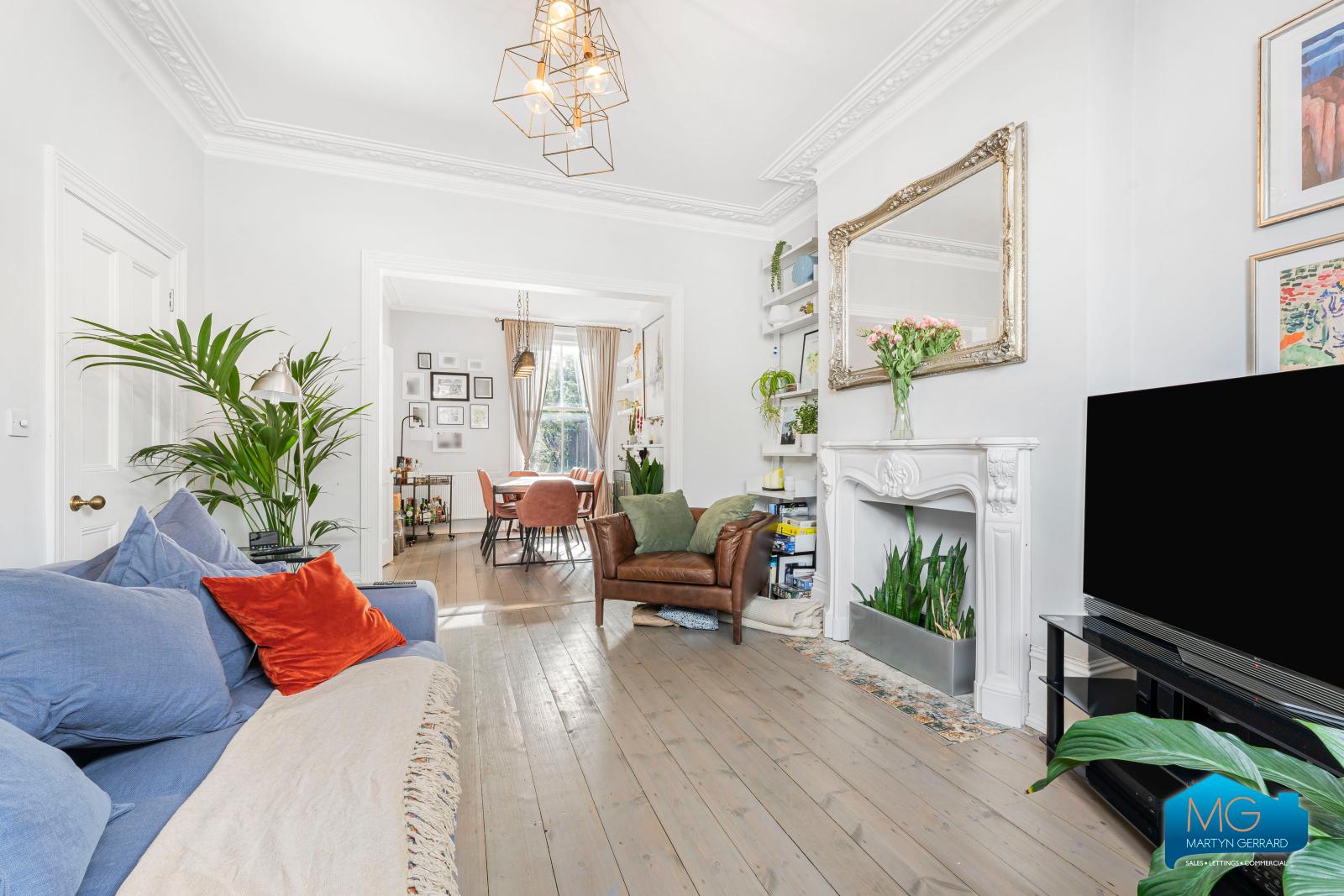 4 bedroom Terraced House to rent - Martyn Gerrard