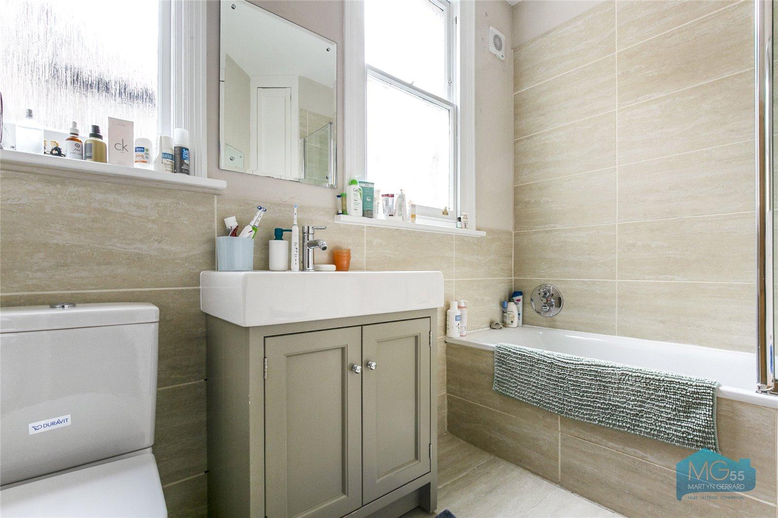 5 bedroom Terraced House to rent - Martyn Gerrard