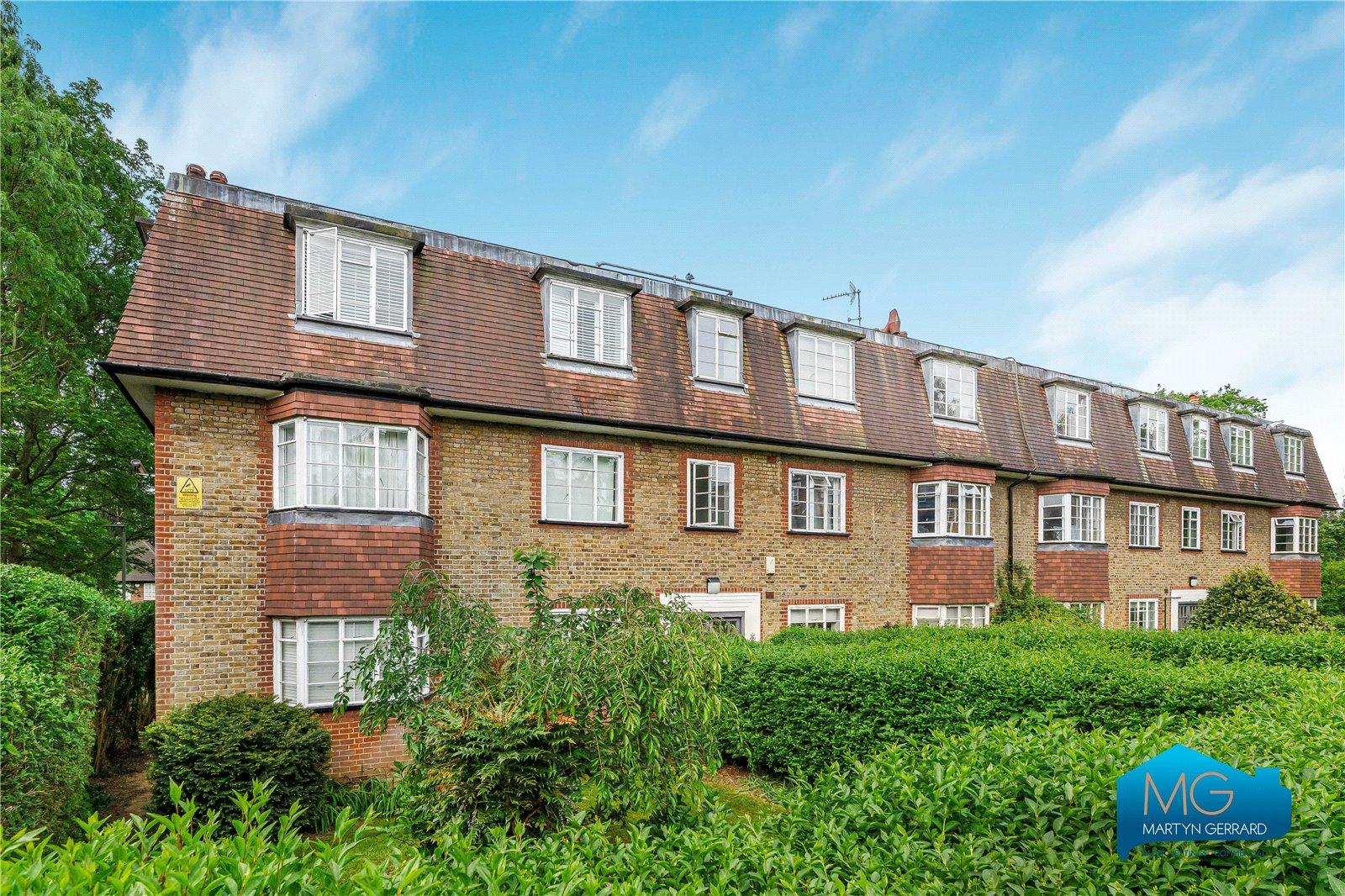 2 bedroom Apartment to rent - Martyn Gerrard