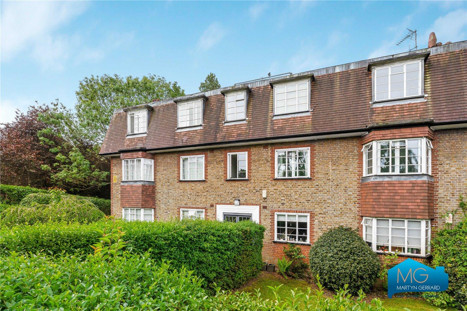 2 bedroom Apartment to rent - Martyn Gerrard
